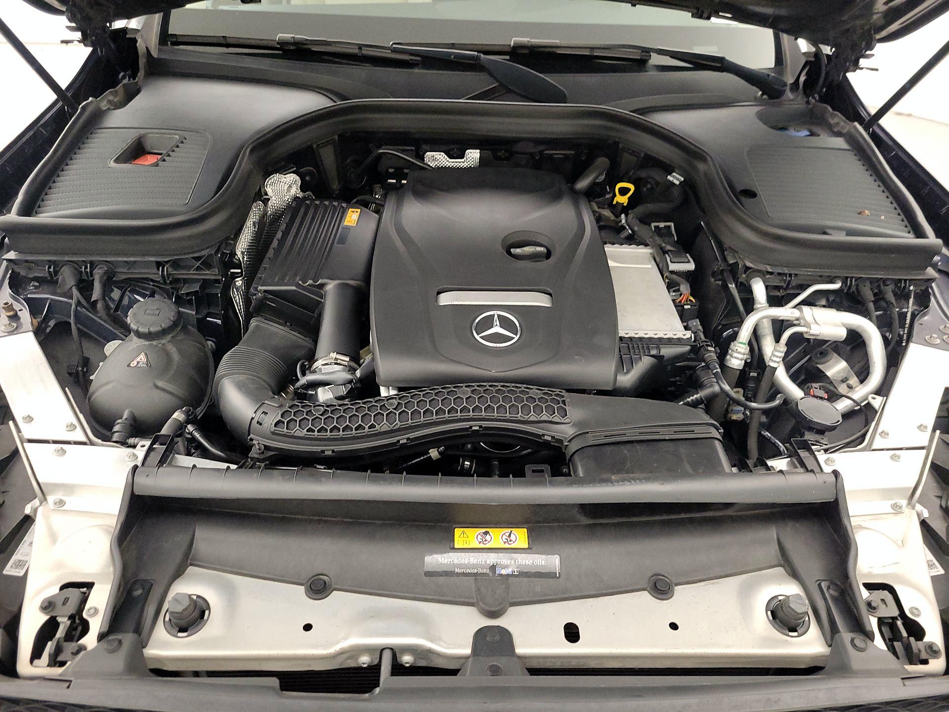 Thumbnail: 2019 Mercedes-Benz GLC - 19