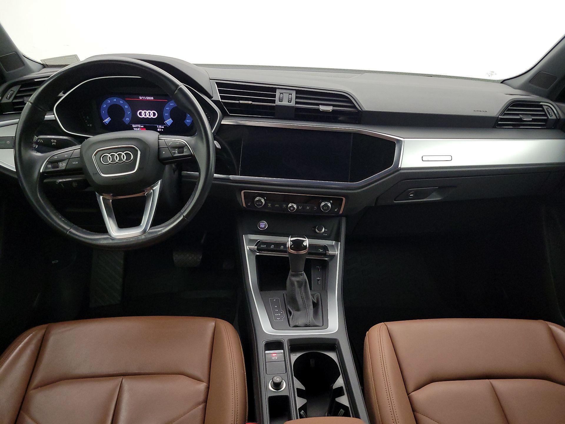 Thumbnail: 2020 Audi Q3 - 9