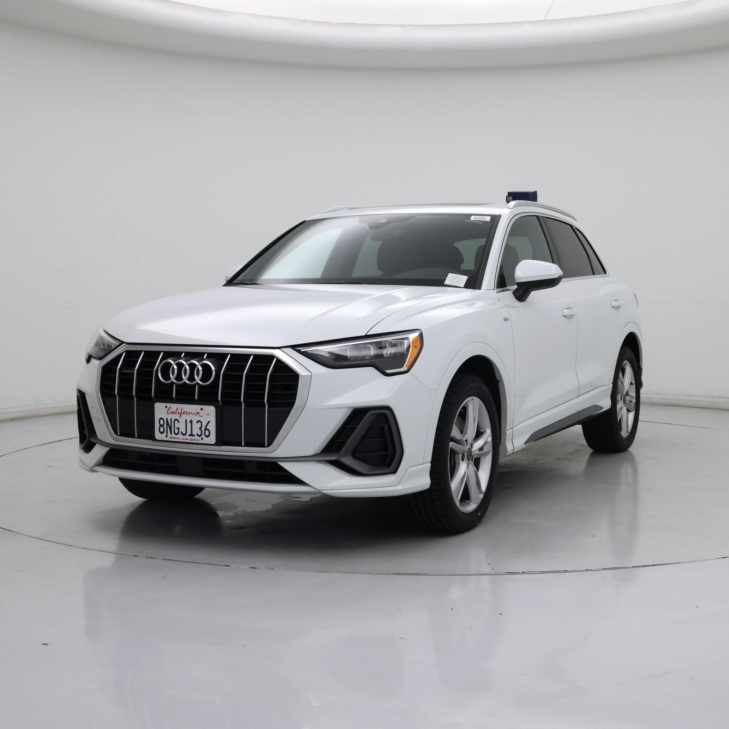 Thumbnail: 2020 Audi Q3 - 4