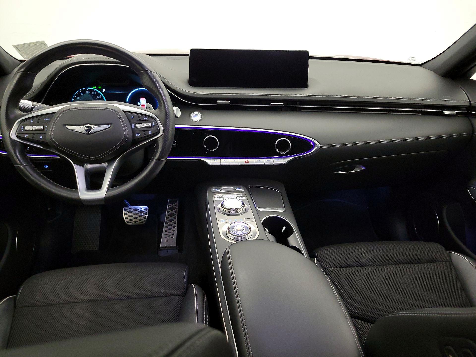 Thumbnail: 2023 Genesis GV70 - 9