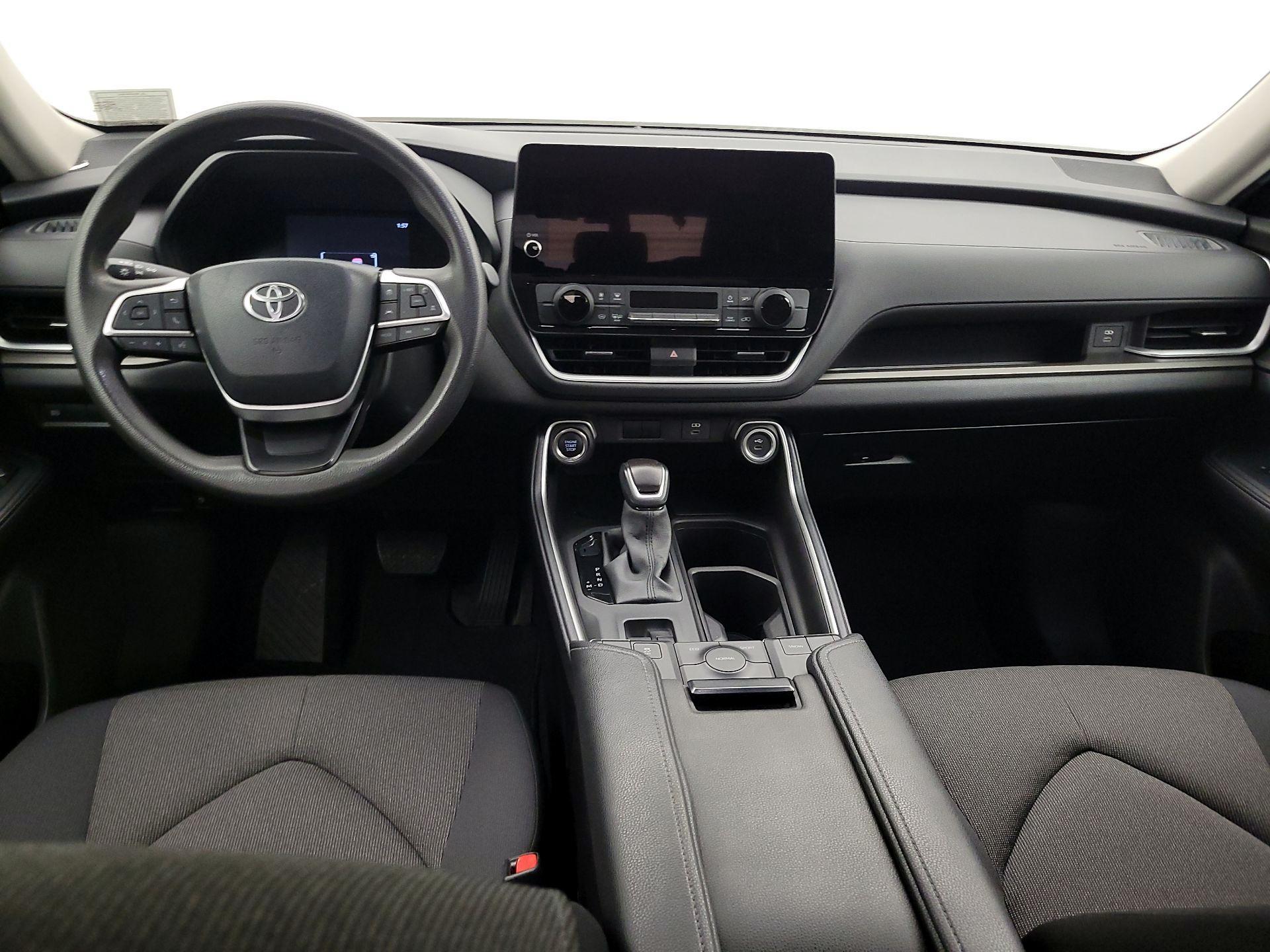 Thumbnail: 2025 Toyota Grand Highlander - 9