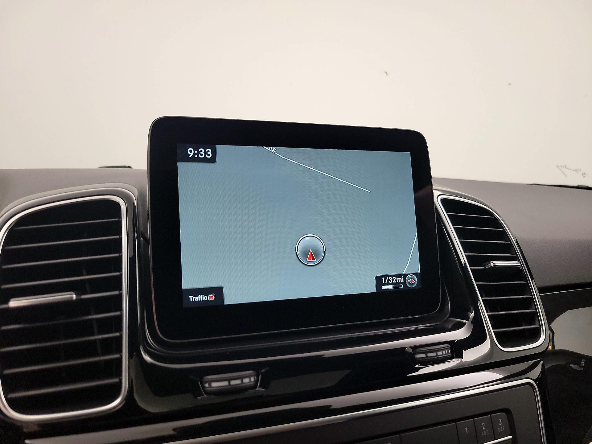 Thumbnail: 2016 Mercedes-Benz GLE - 14