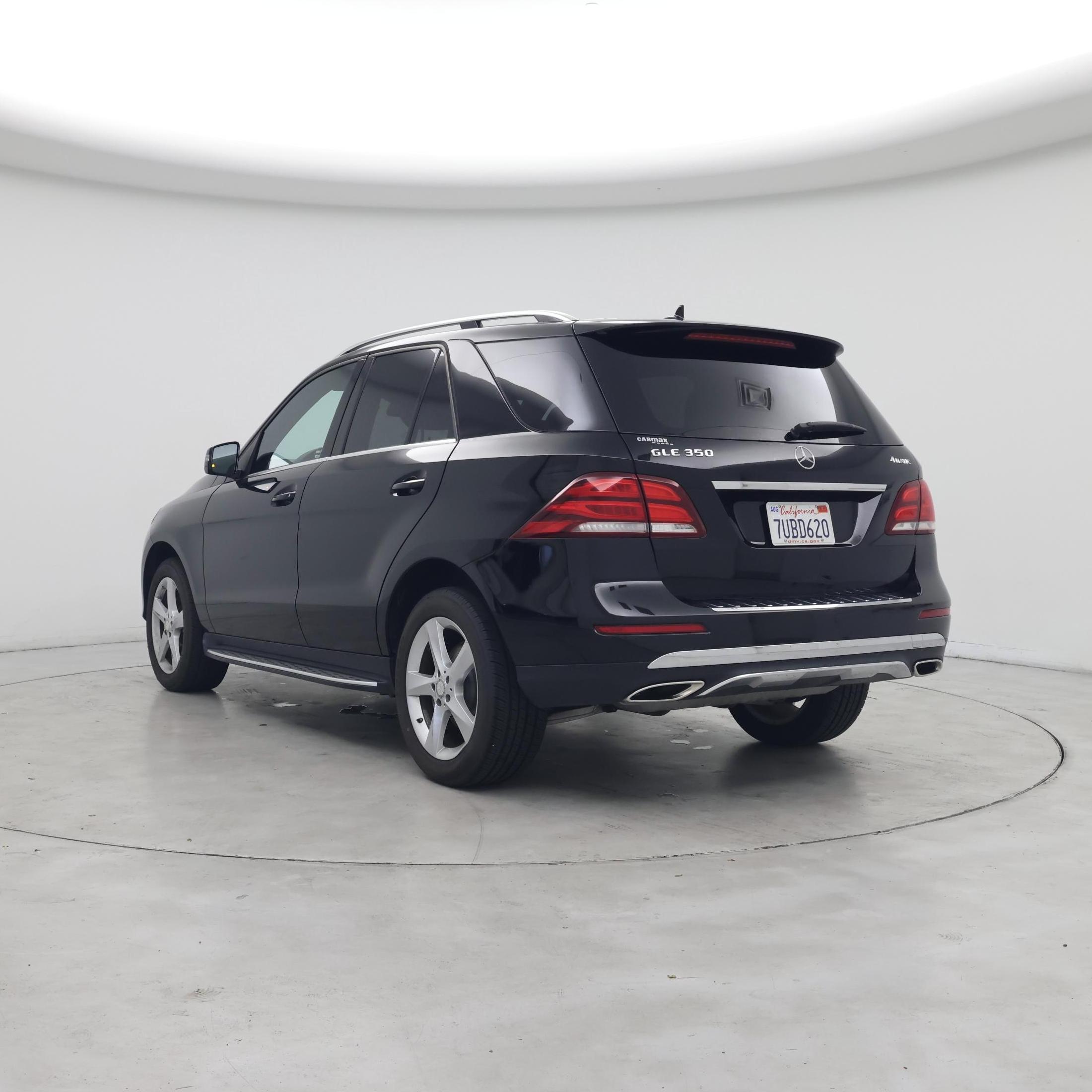 Thumbnail: 2016 Mercedes-Benz GLE - 2