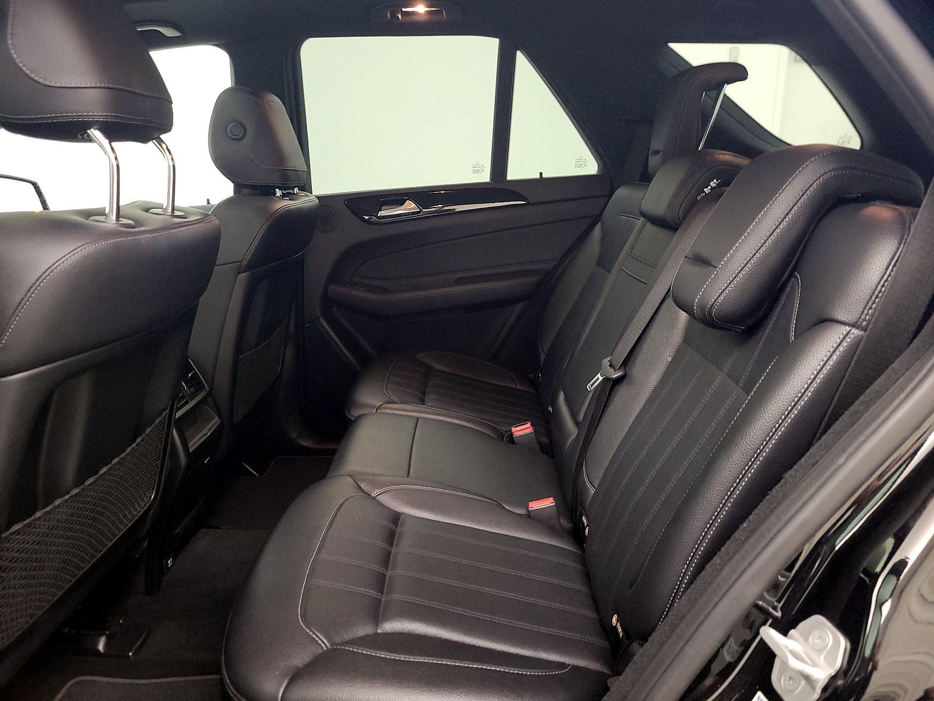 Thumbnail: 2016 Mercedes-Benz GLE - 20
