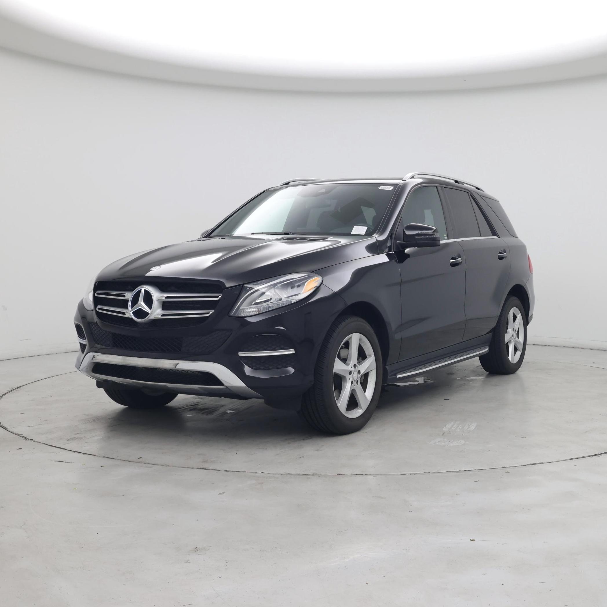 Thumbnail: 2016 Mercedes-Benz GLE - 4
