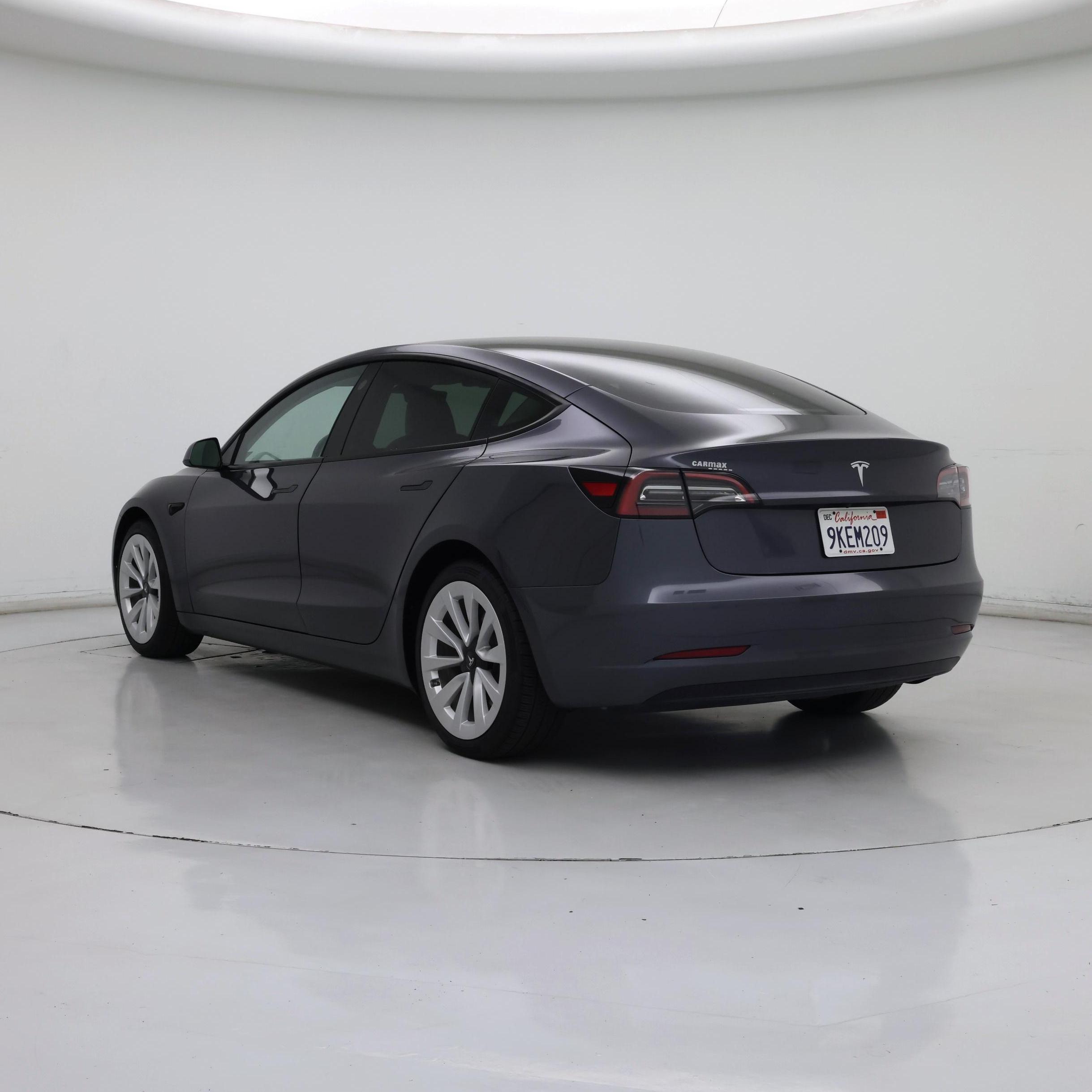 Thumbnail: 2023 Tesla Model 3 - 2