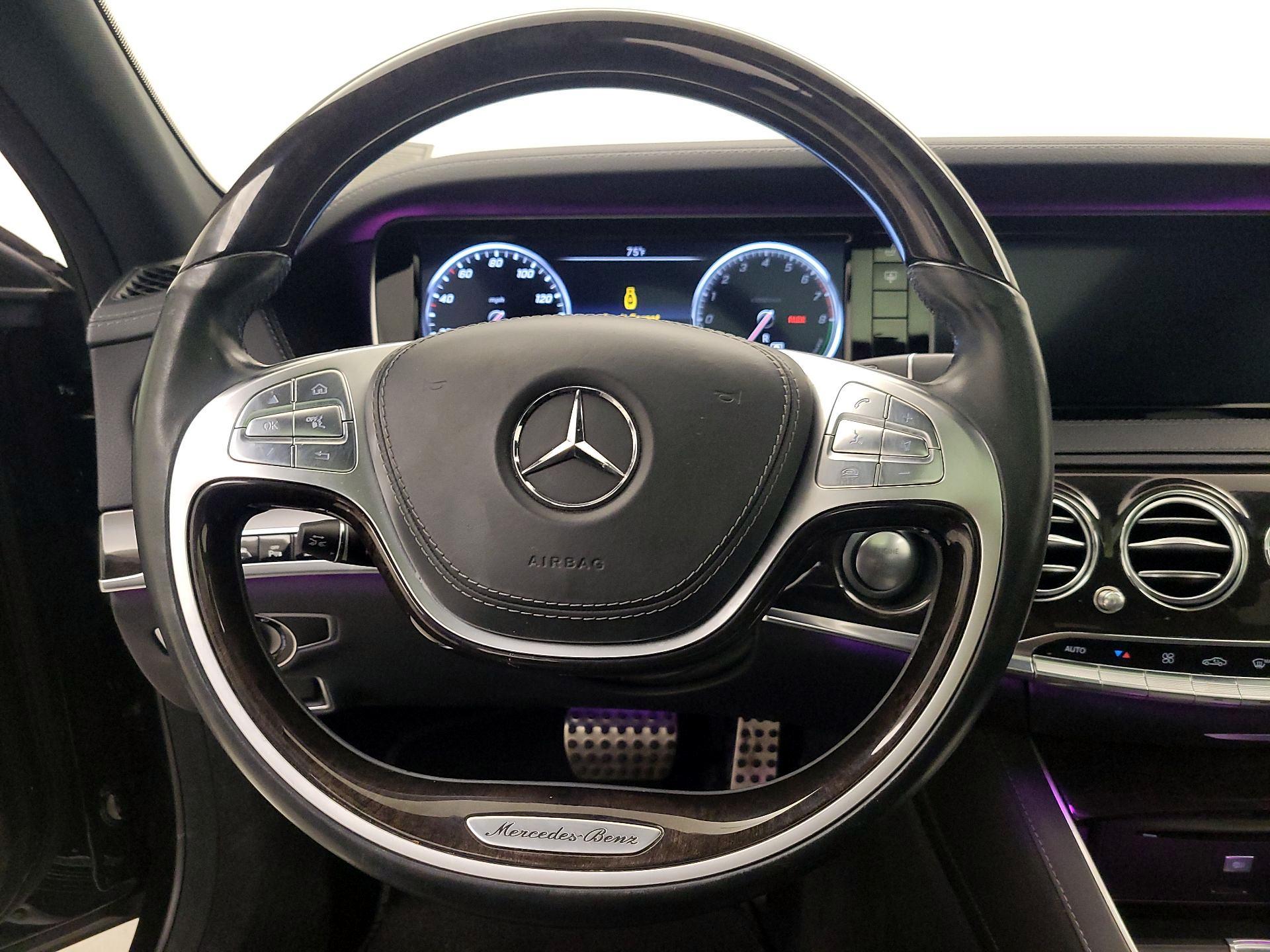 Thumbnail: 2016 Mercedes-Benz S-Class - 10