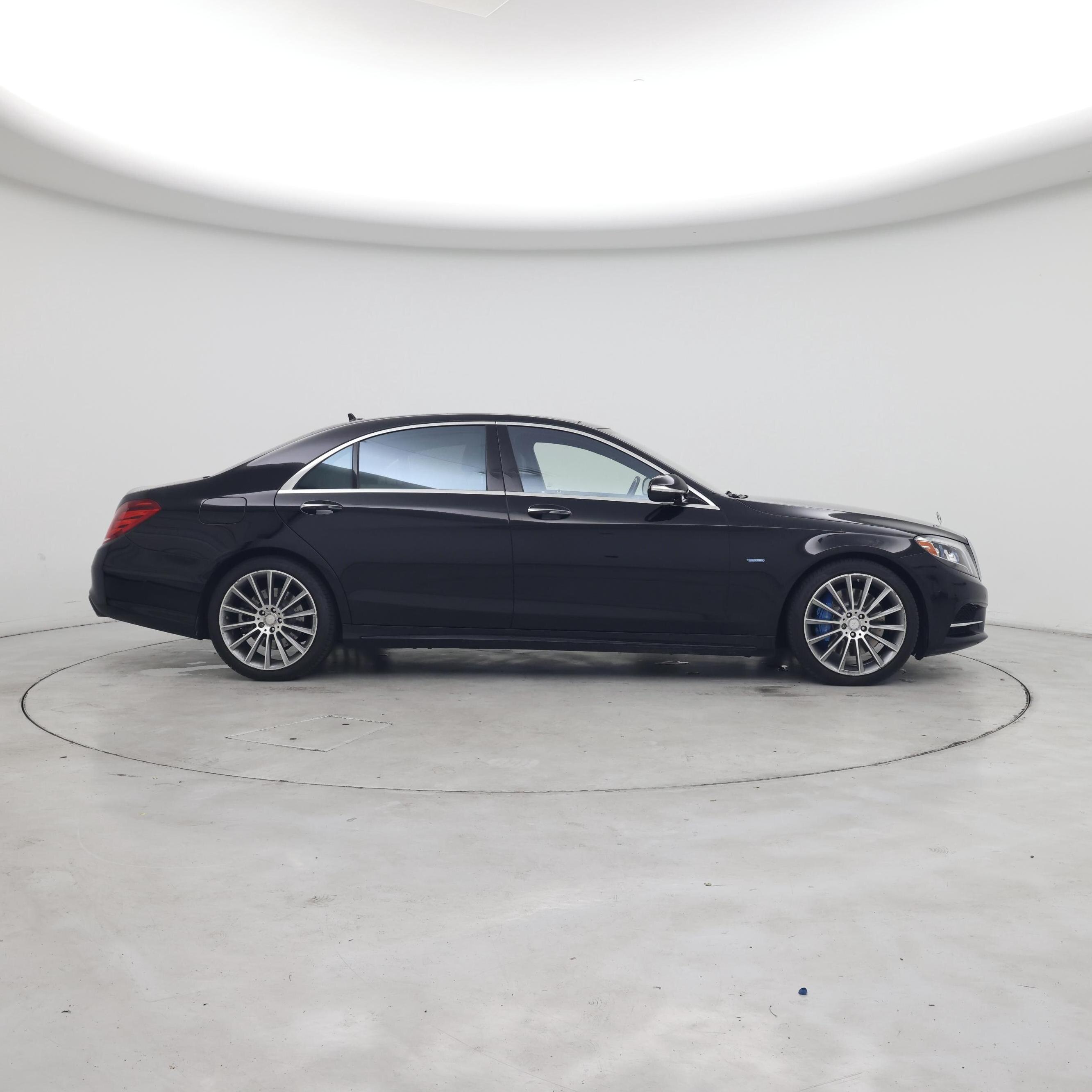 Thumbnail: 2016 Mercedes-Benz S-Class - 7