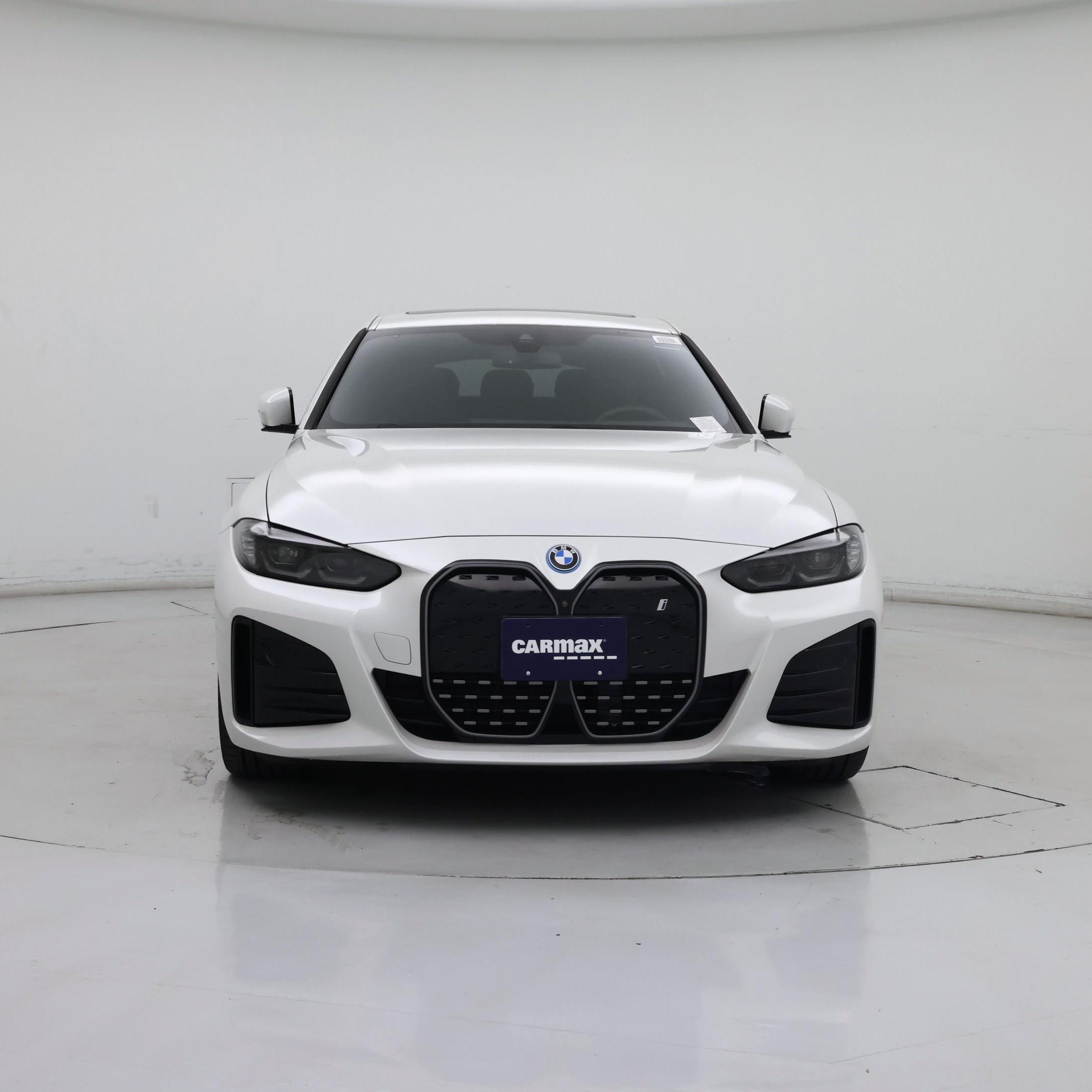 Thumbnail: 2022 BMW i4 - 5