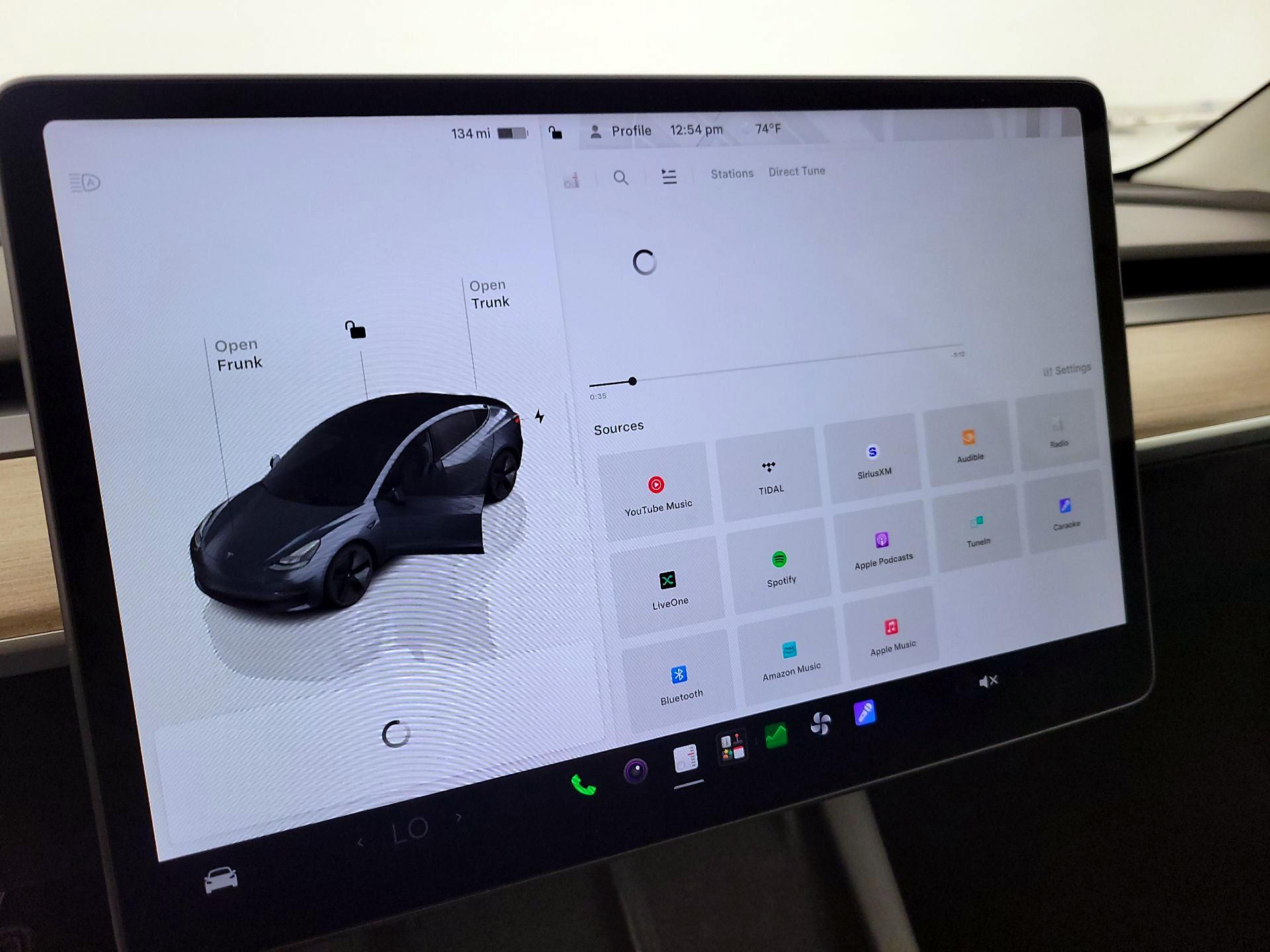 Thumbnail: 2022 Tesla Model 3 - 13