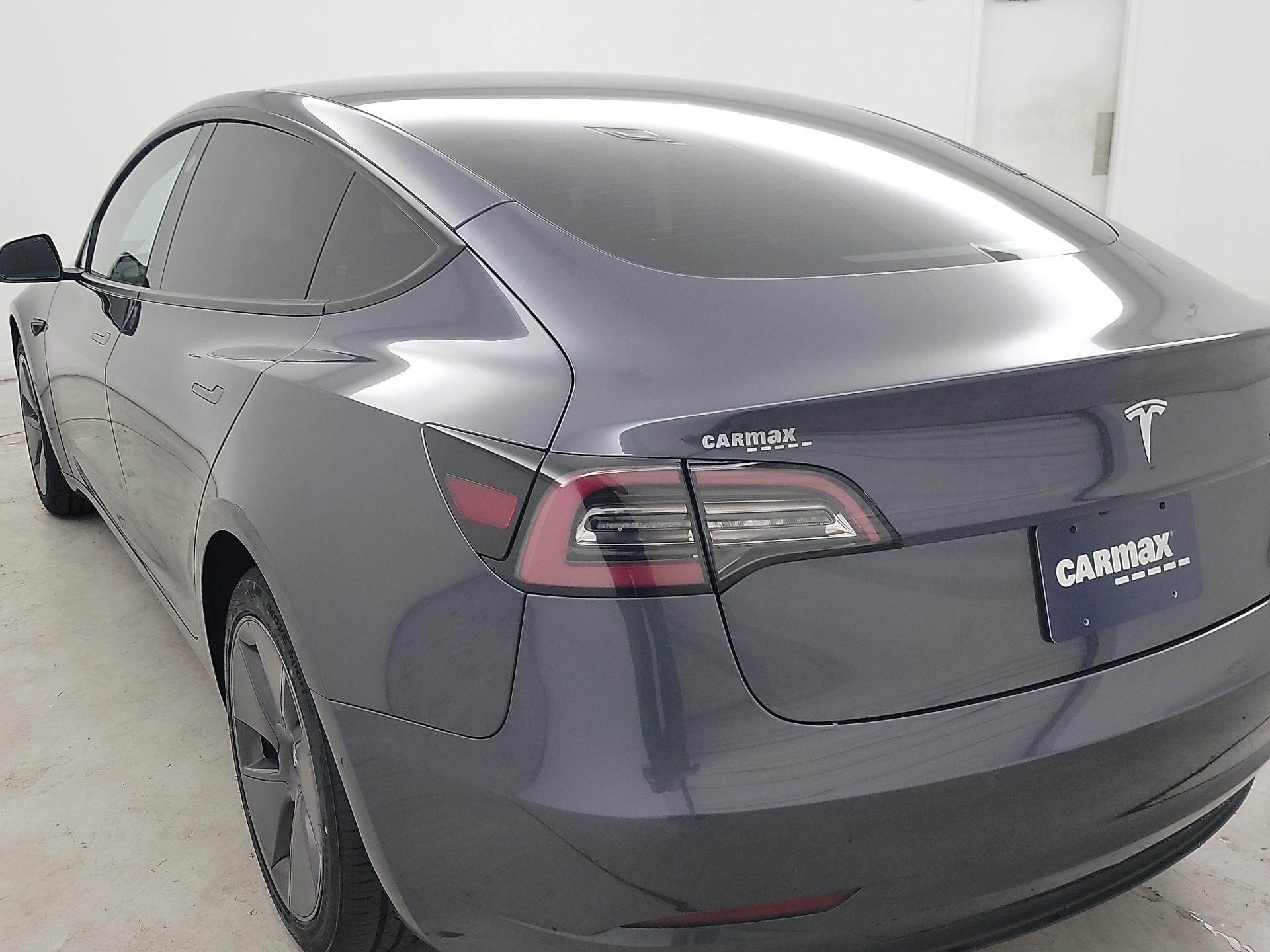 Thumbnail: 2022 Tesla Model 3 - 7