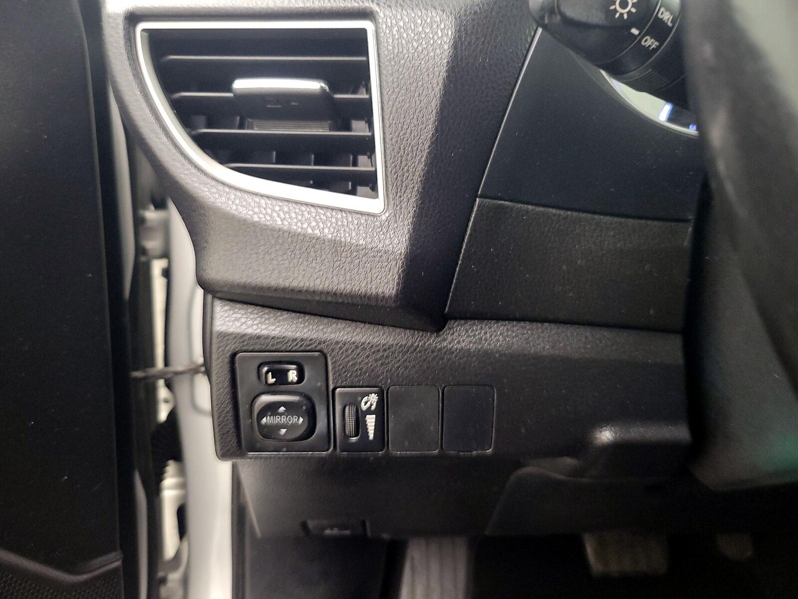 2015 Toyota Corolla S Plus - Photo 14