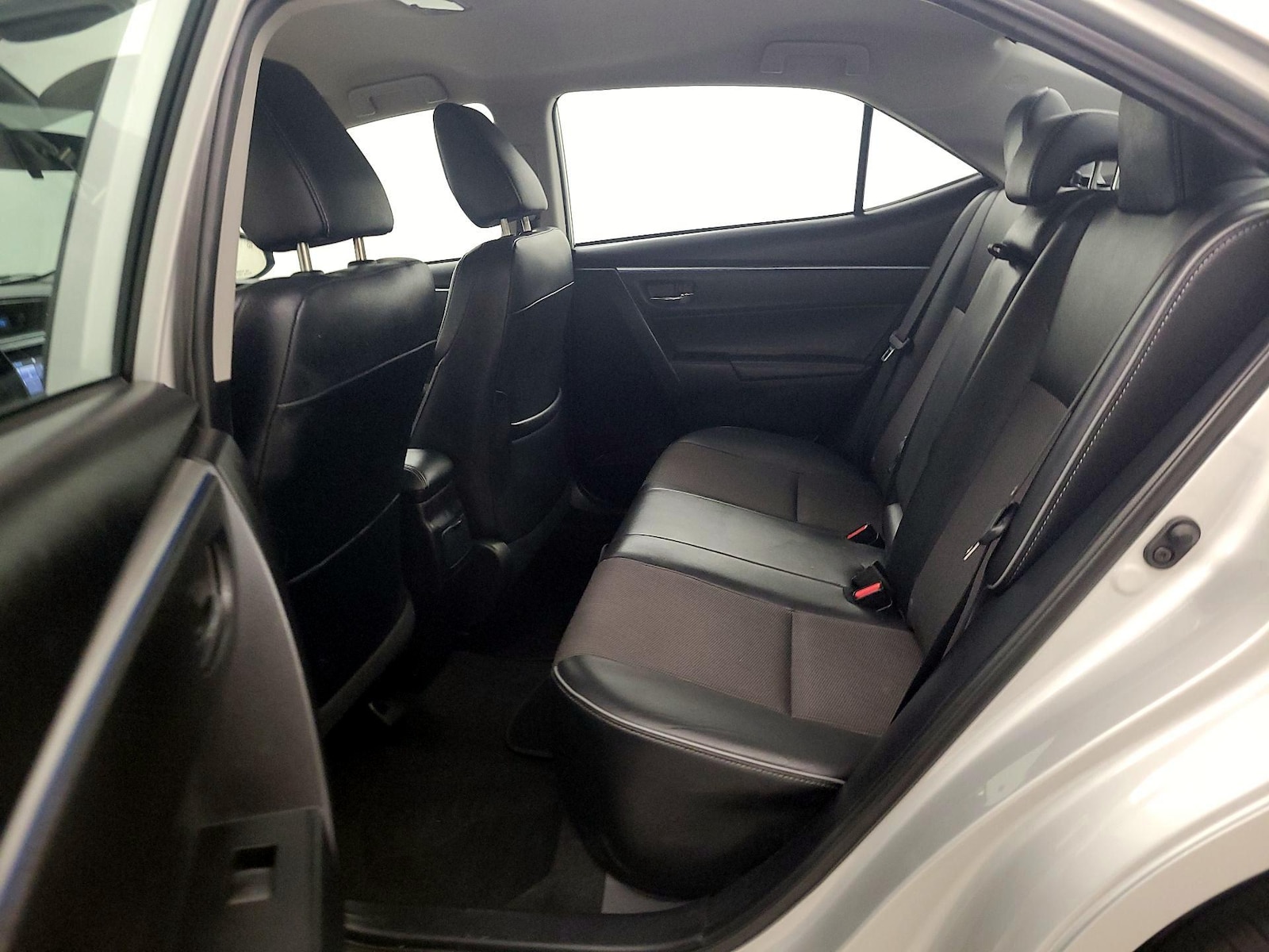 2015 Toyota Corolla S Plus - Photo 20