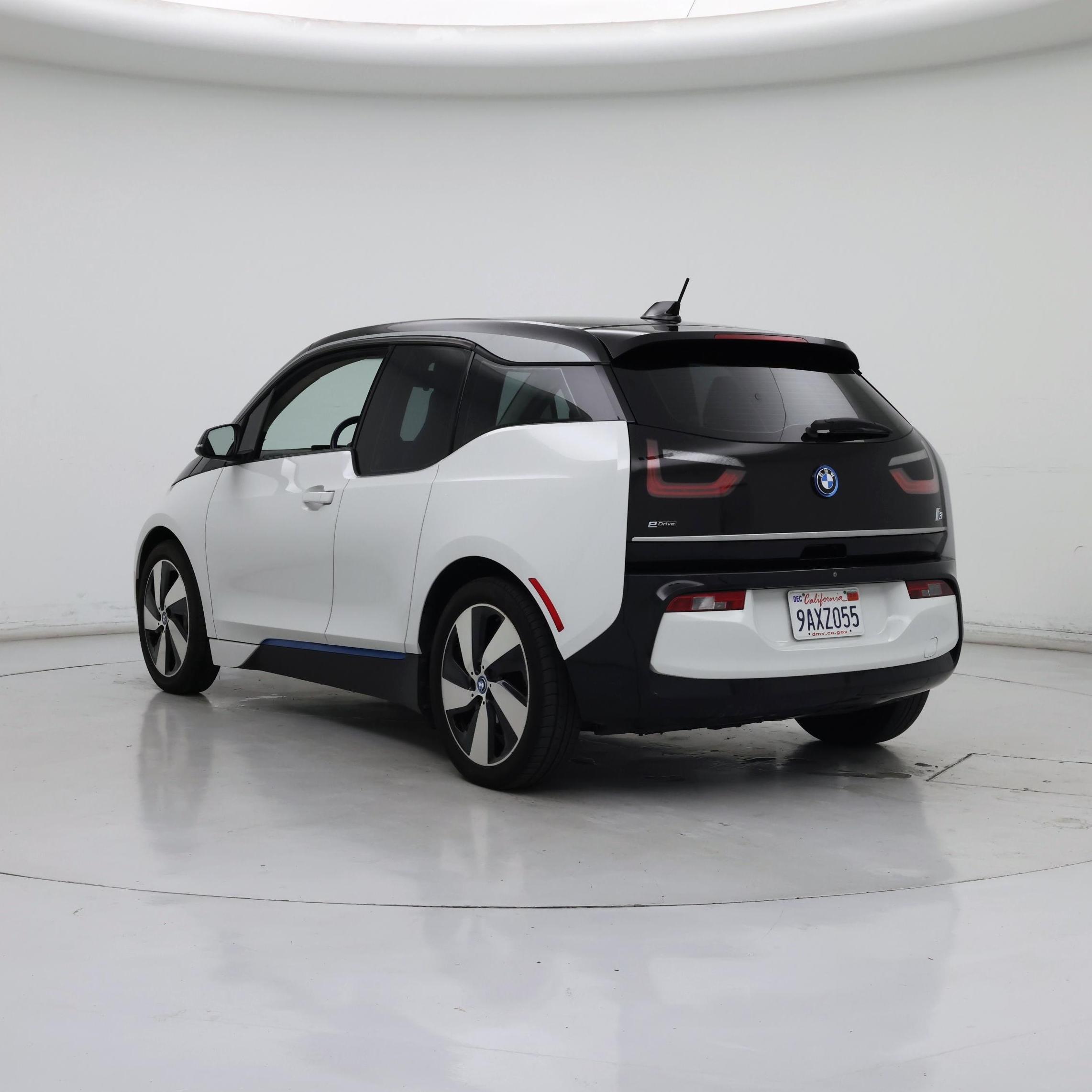 Thumbnail: 2019 BMW i3 - 2