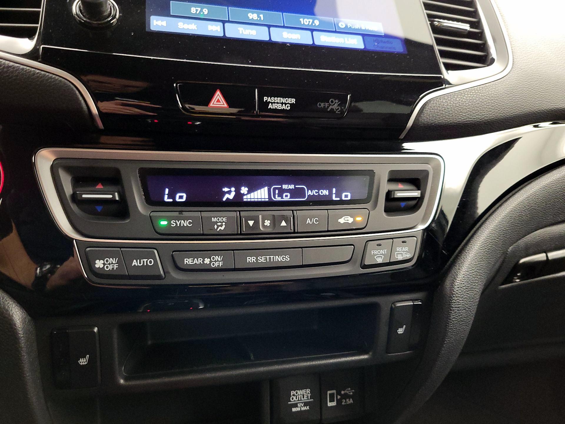 Thumbnail: 2019 Honda Passport - 16