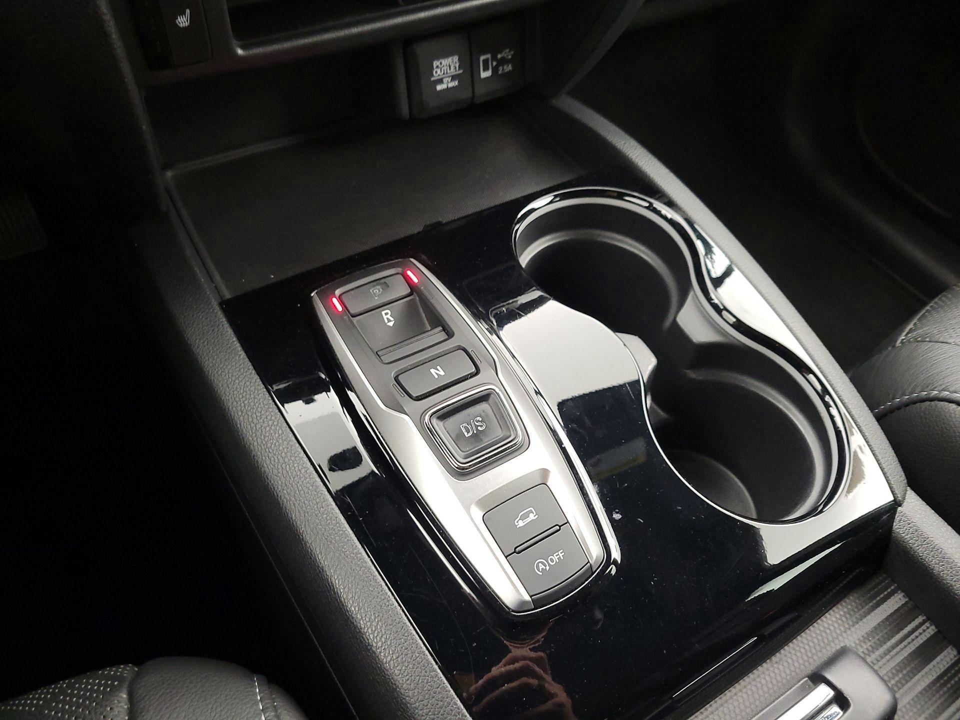Thumbnail: 2019 Honda Passport - 17