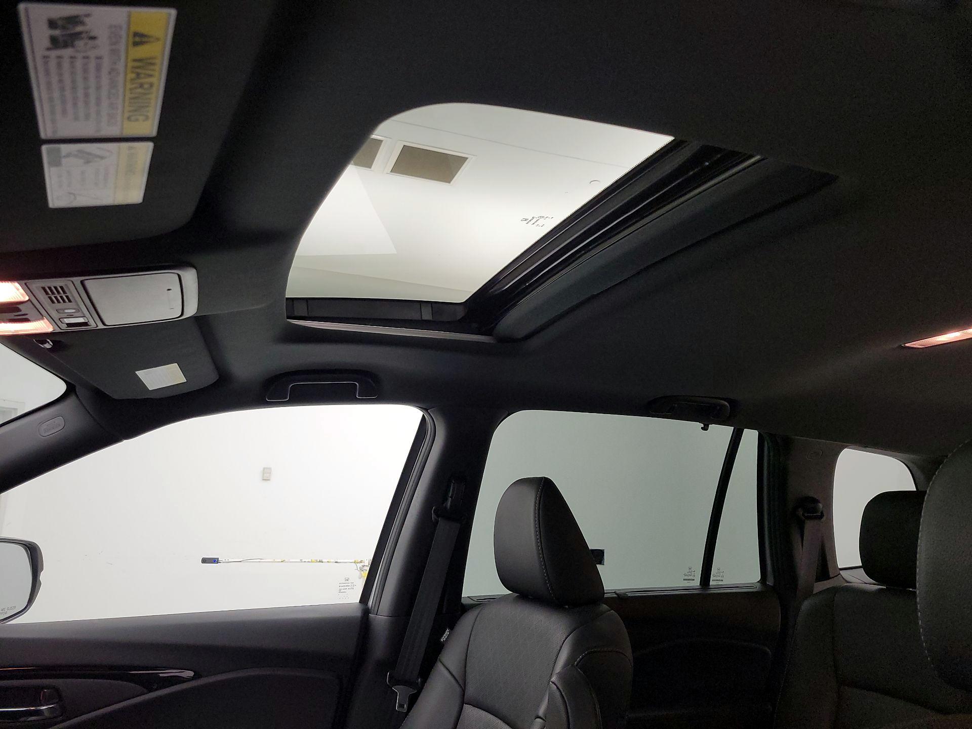 Thumbnail: 2019 Honda Passport - 19
