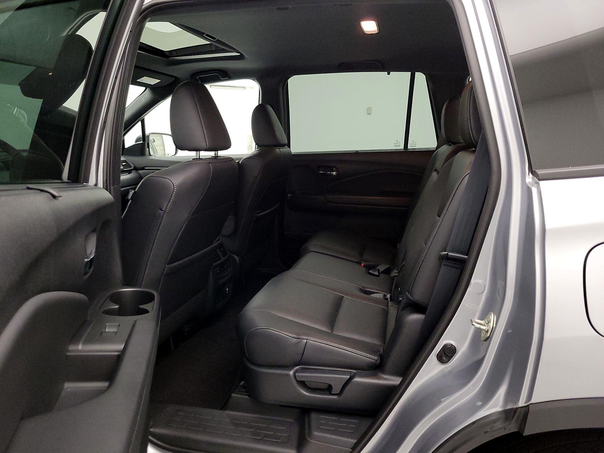 Thumbnail: 2019 Honda Passport - 20