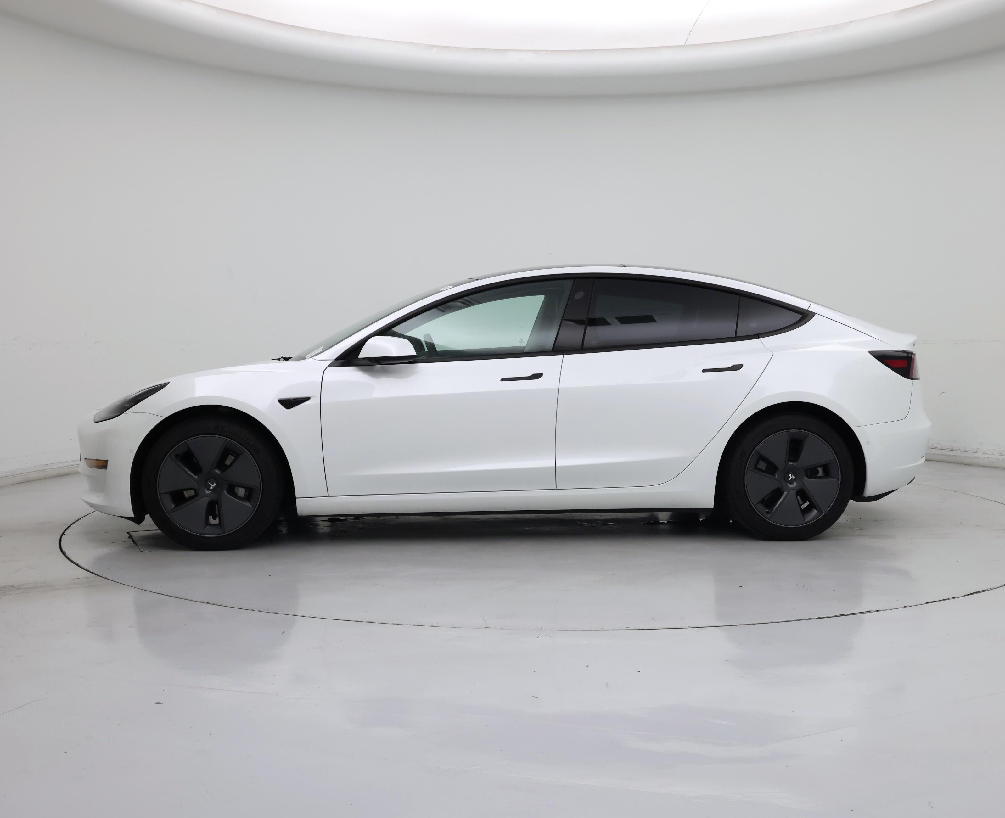 Thumbnail: 2022 Tesla Model 3 - 3