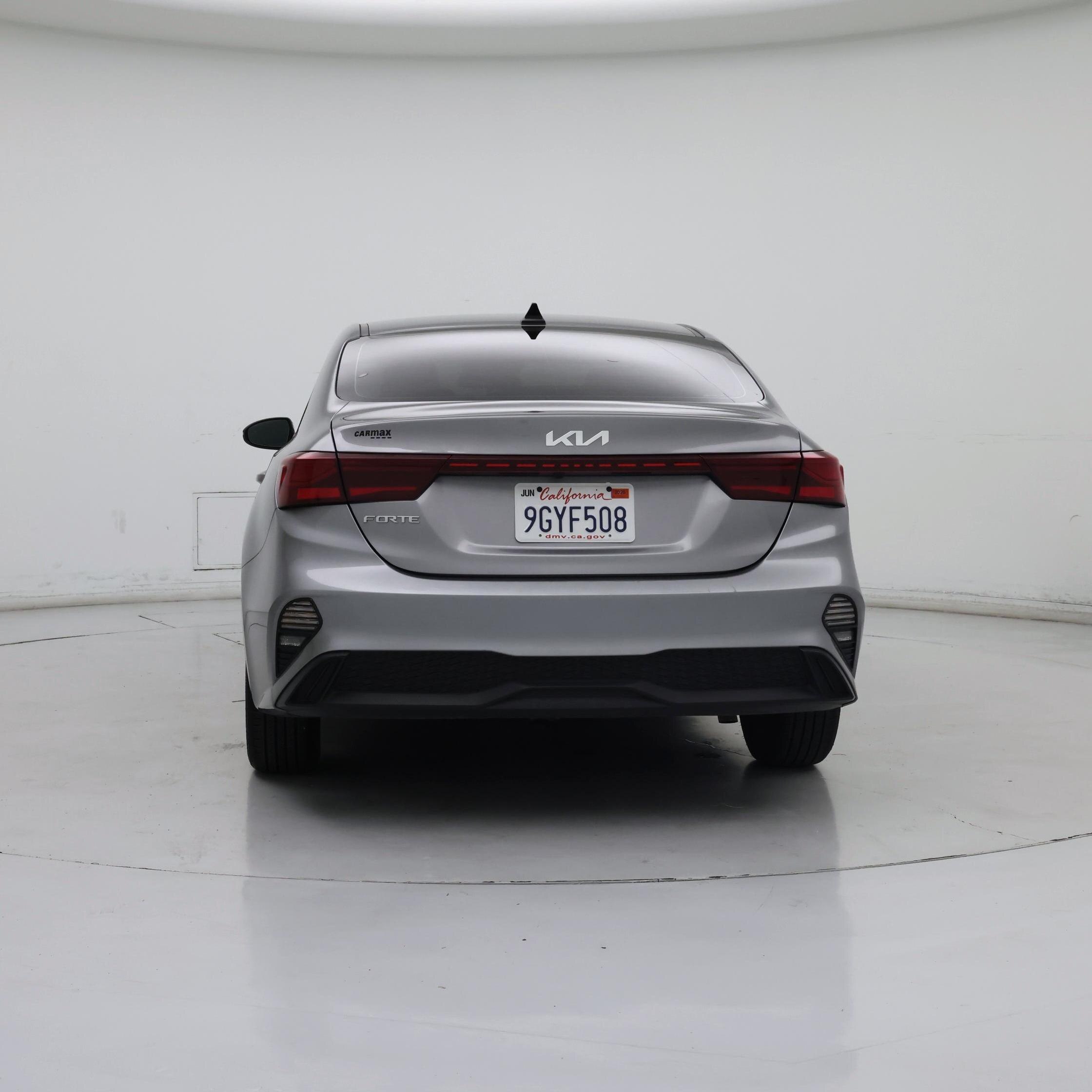 Thumbnail: 2023 Kia Forte - 6