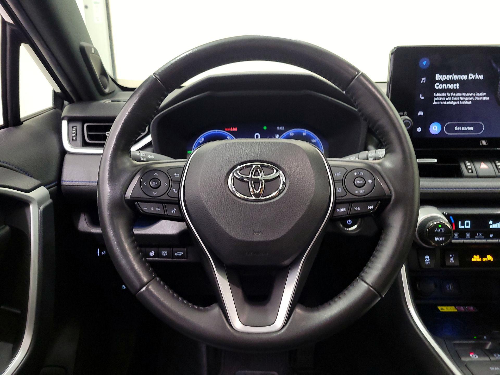 Thumbnail: 2023 Toyota RAV4 - 10