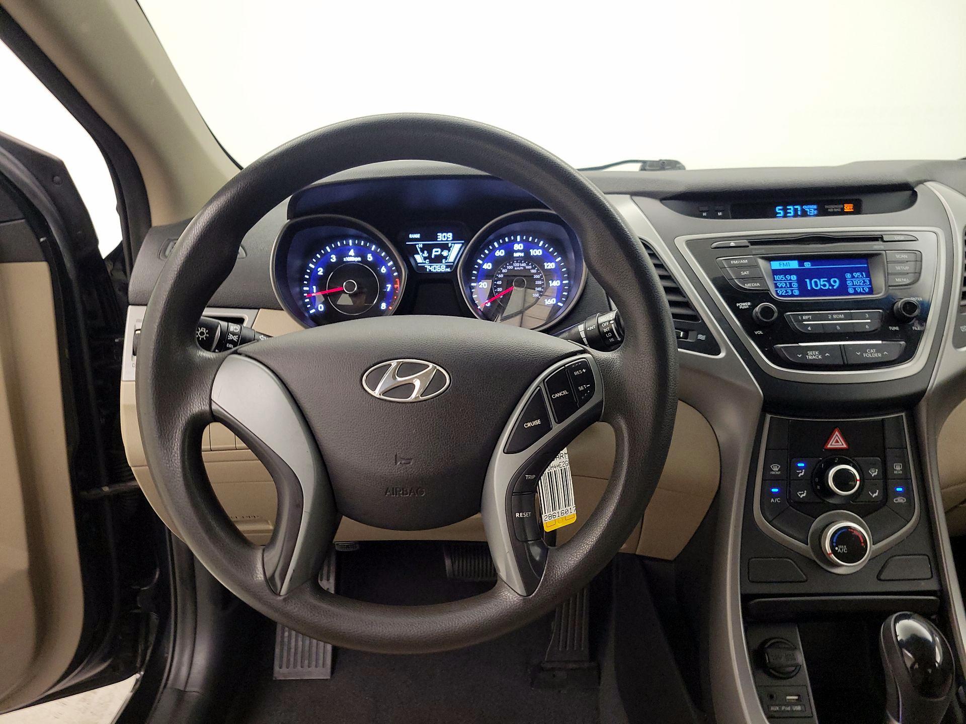 Thumbnail: 2016 Hyundai Elantra - 10