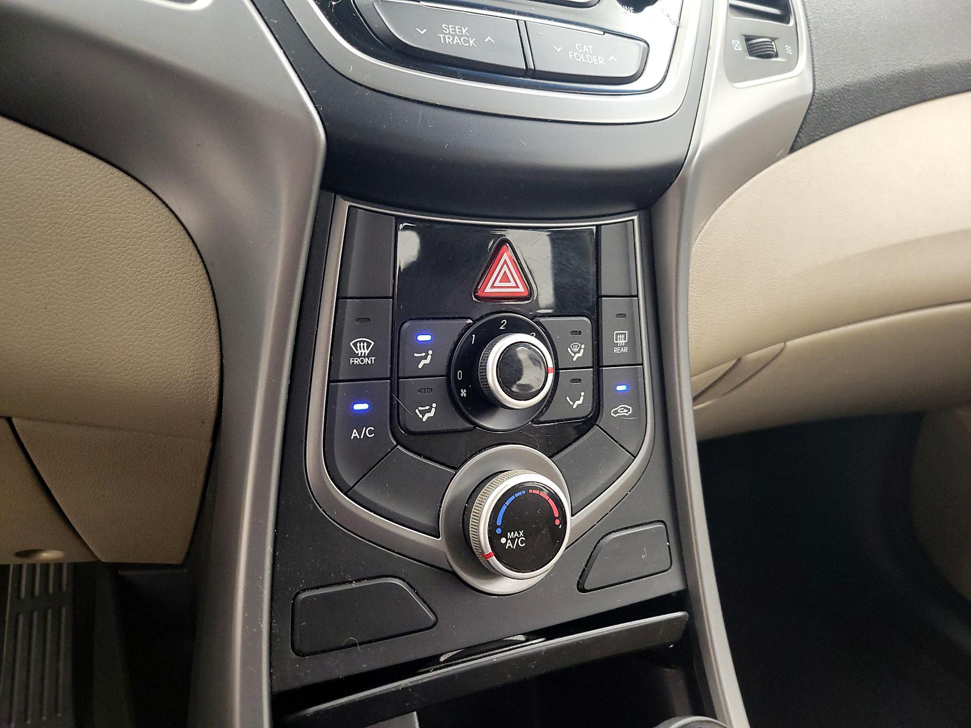 Thumbnail: 2016 Hyundai Elantra - 15