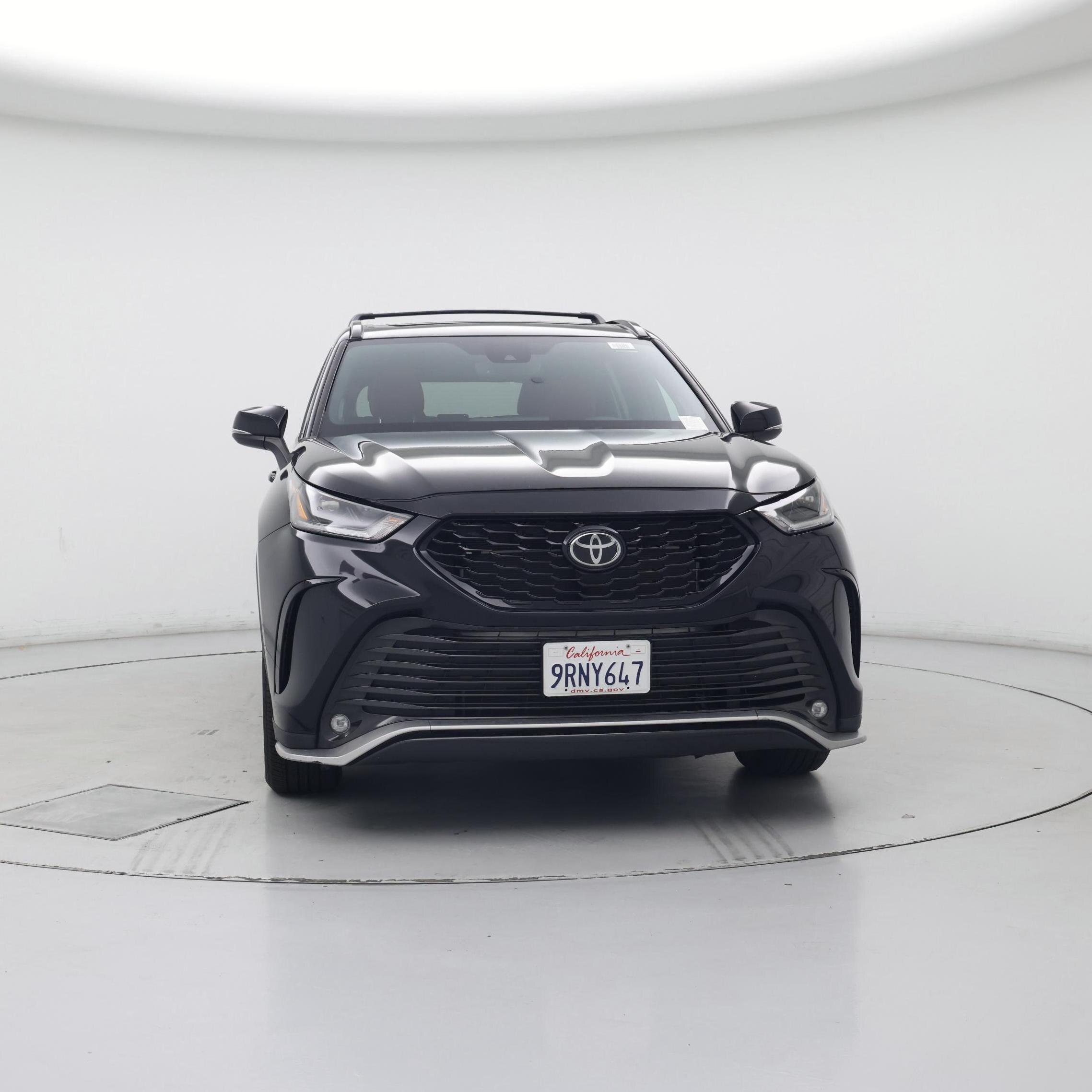 Thumbnail: 2021 Toyota Highlander - 5