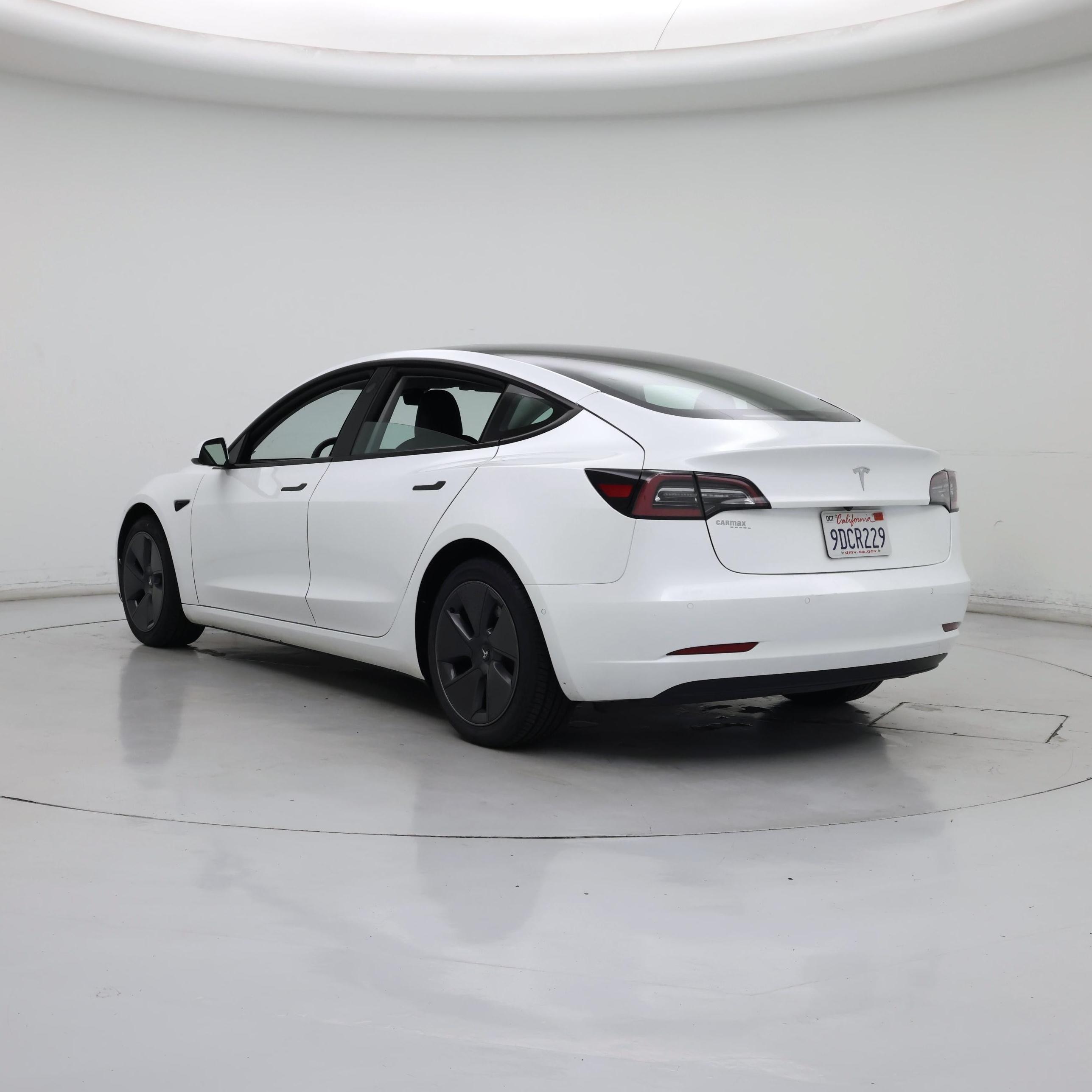 Thumbnail: 2022 Tesla Model 3 - 2