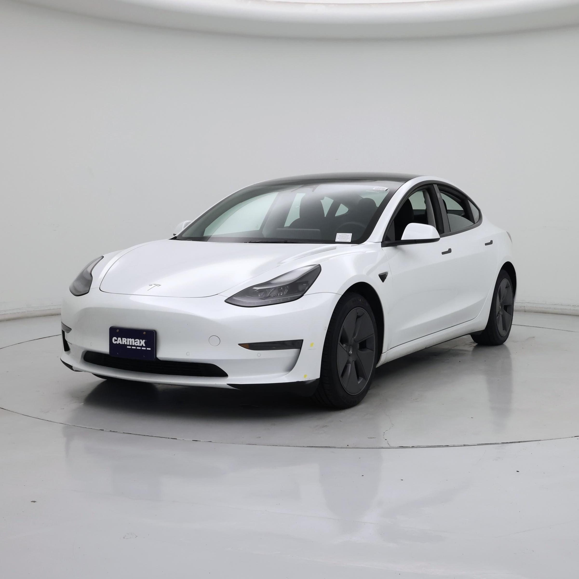 Thumbnail: 2022 Tesla Model 3 - 4