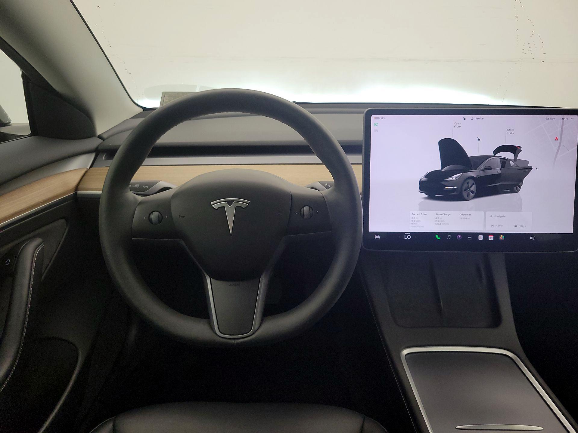 Thumbnail: 2023 Tesla Model 3 - 10