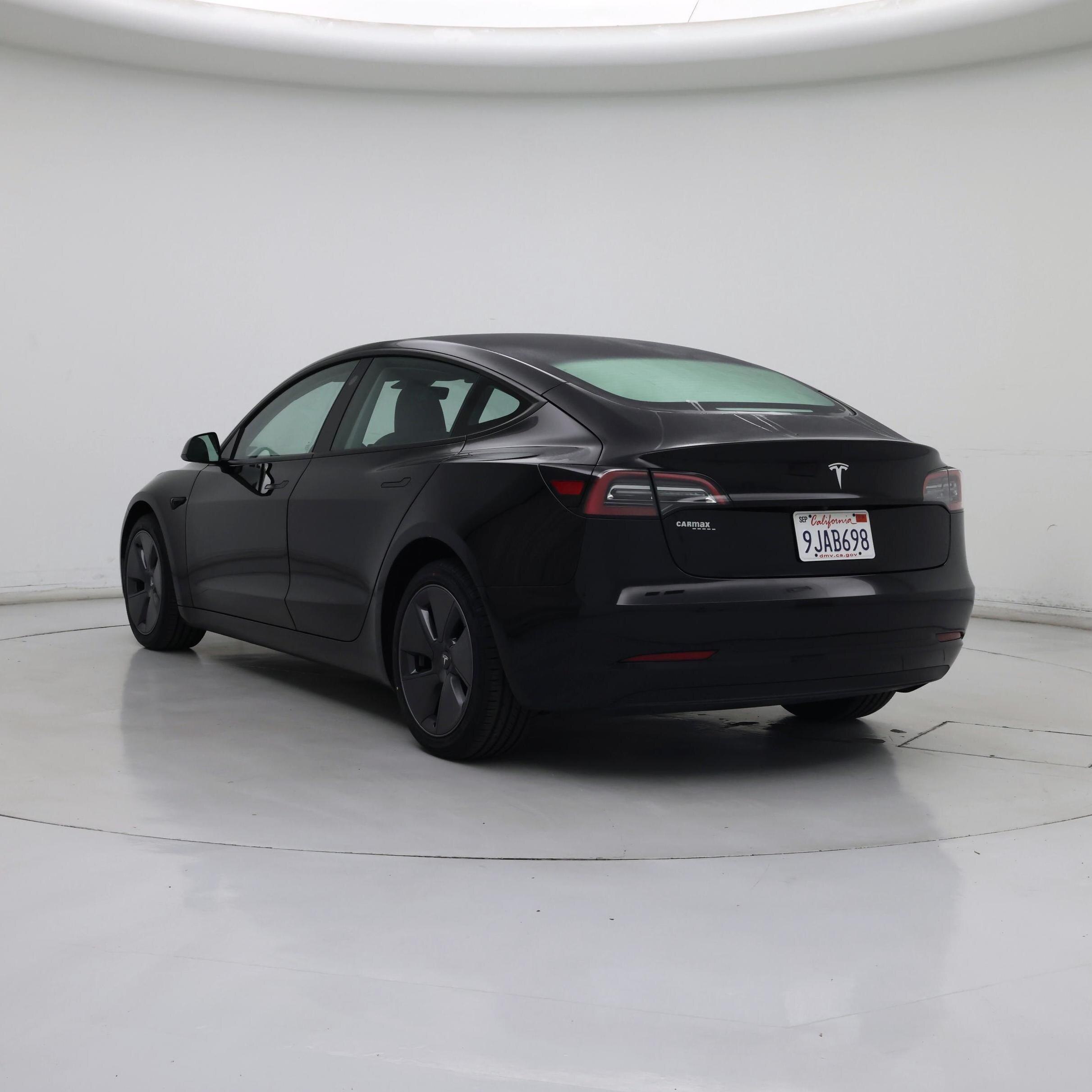 Thumbnail: 2023 Tesla Model 3 - 2