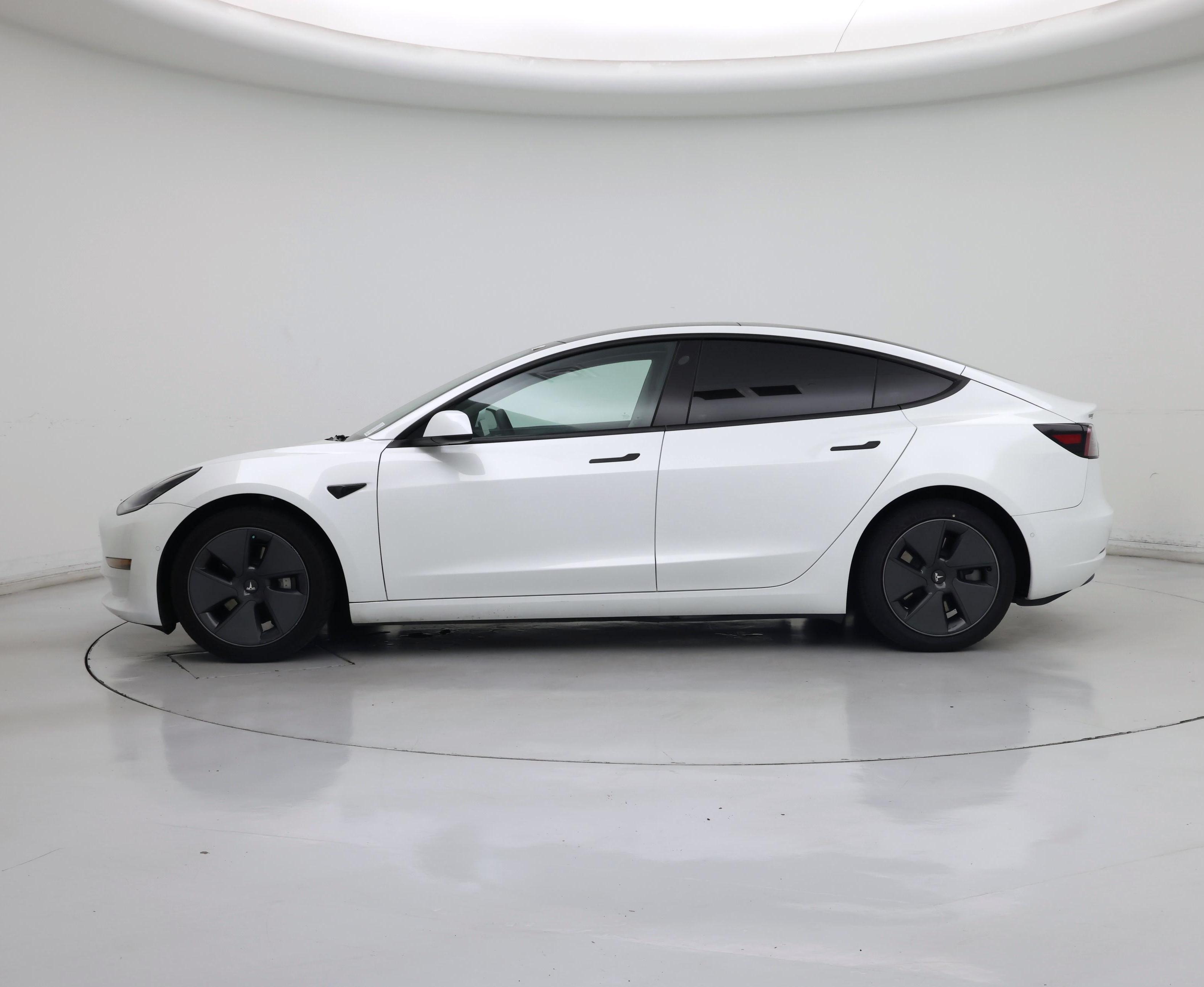 Thumbnail: 2022 Tesla Model 3 - 3