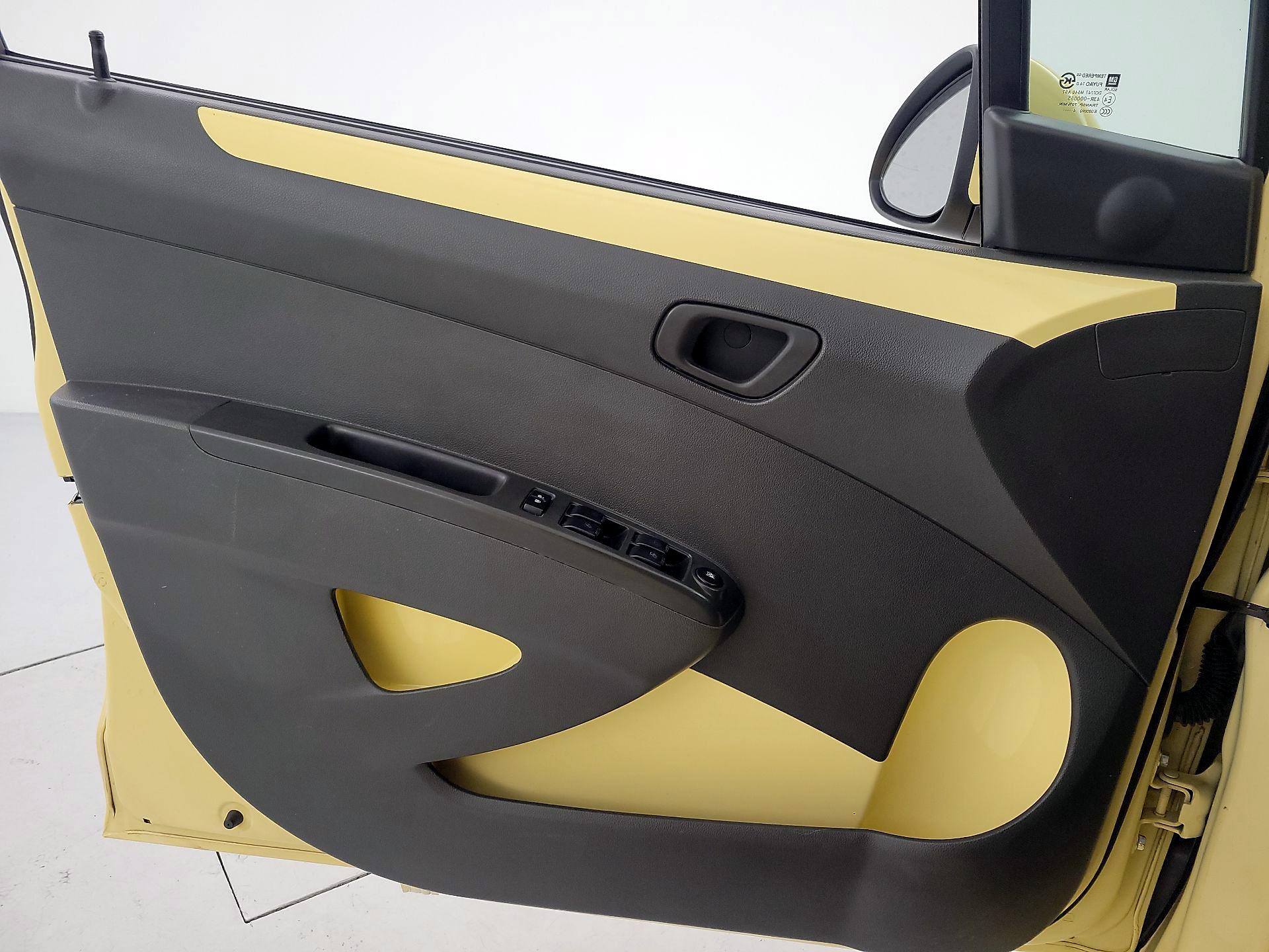 Thumbnail: 2015 Chevrolet Spark - 12