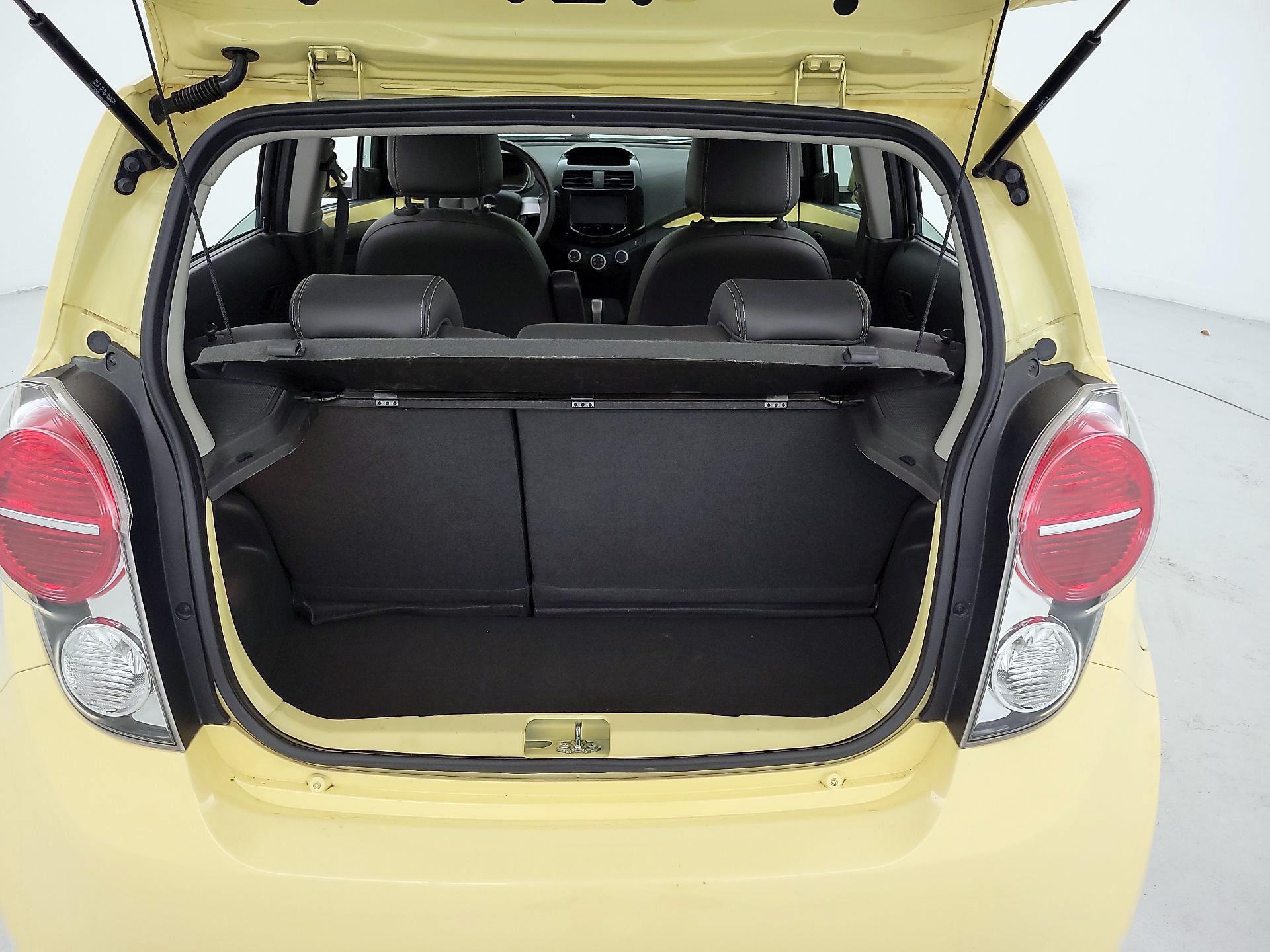 Thumbnail: 2015 Chevrolet Spark - 19