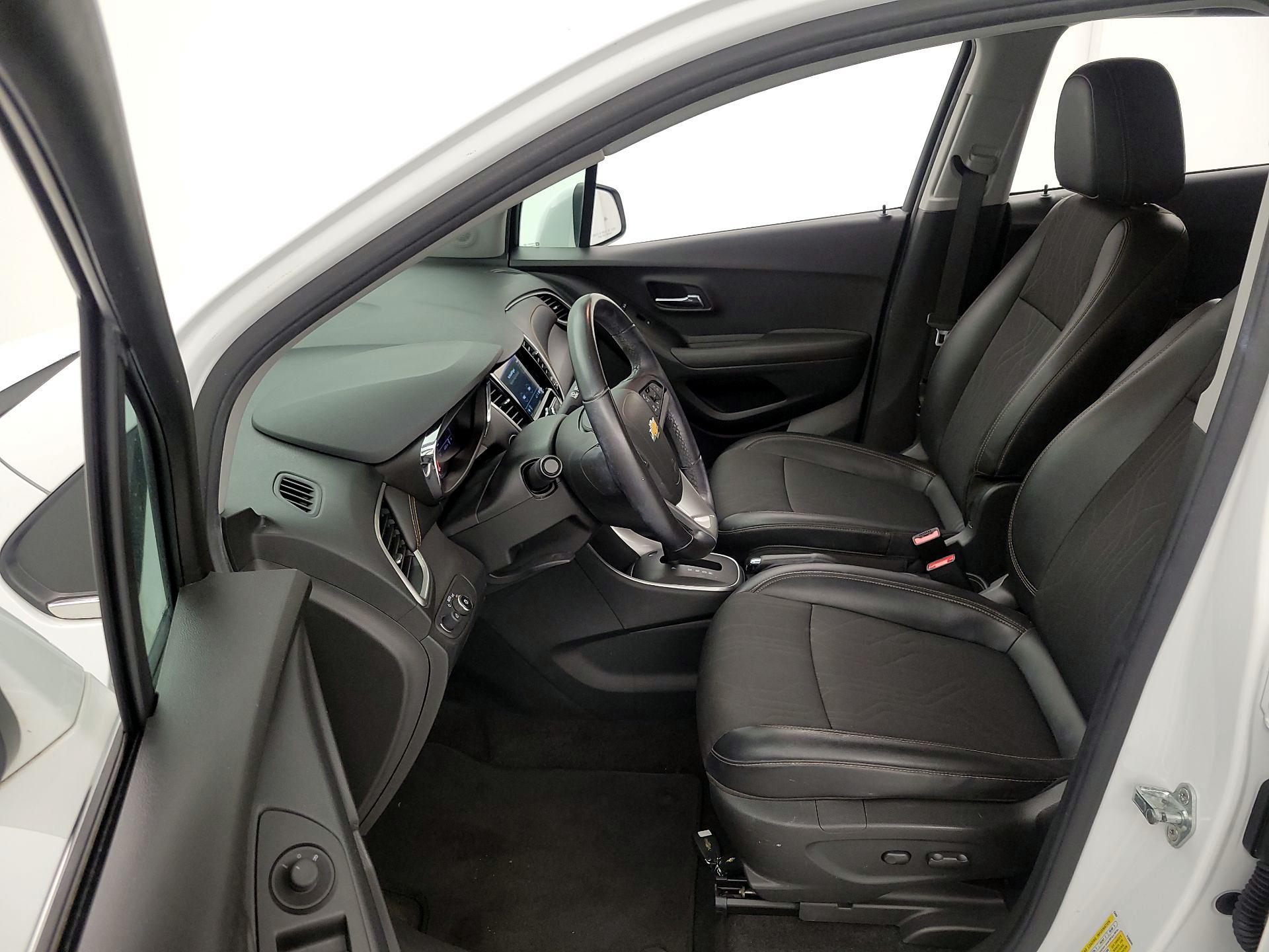 Thumbnail: 2019 Chevrolet Trax - 11