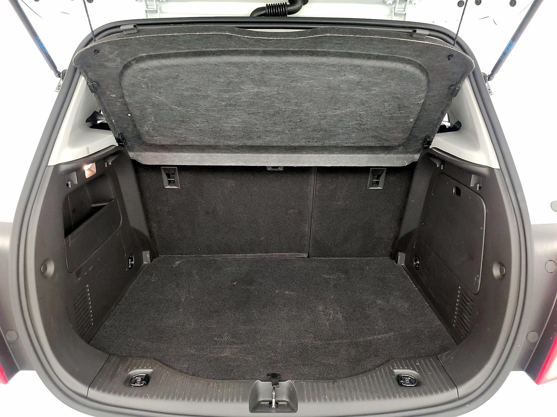 Thumbnail: 2019 Chevrolet Trax - 20