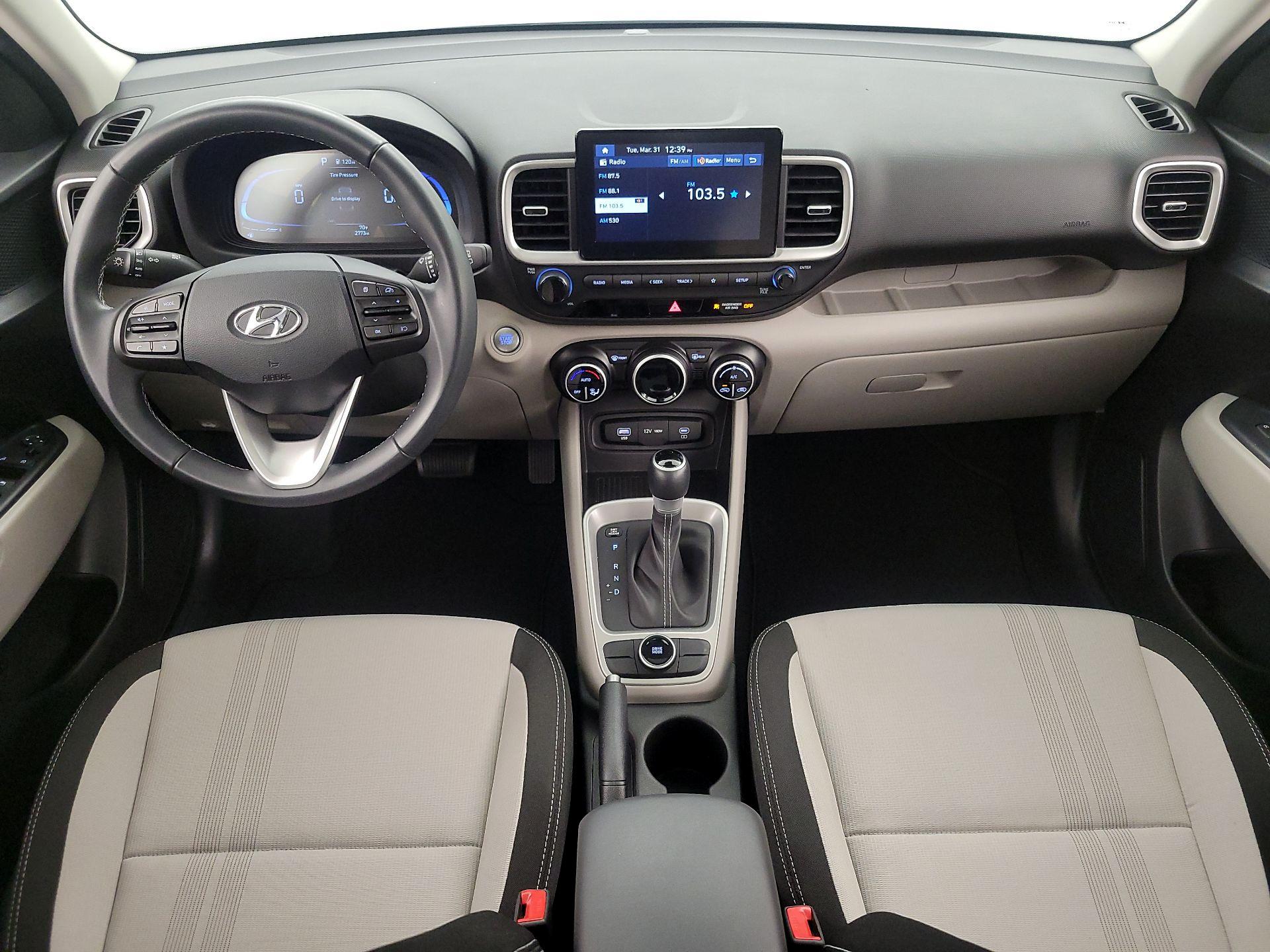 Thumbnail: 2025 Hyundai Venue - 9