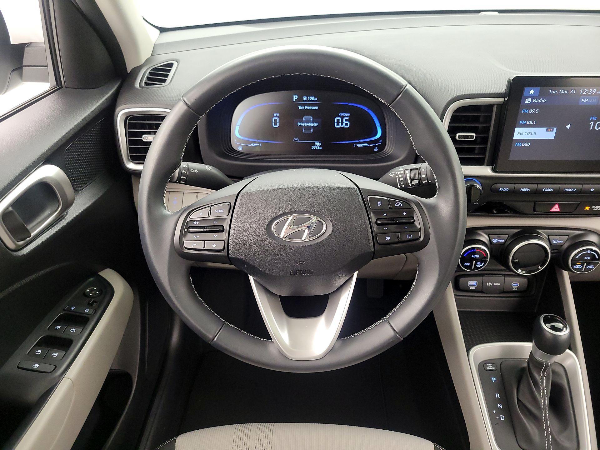 Thumbnail: 2025 Hyundai Venue - 10