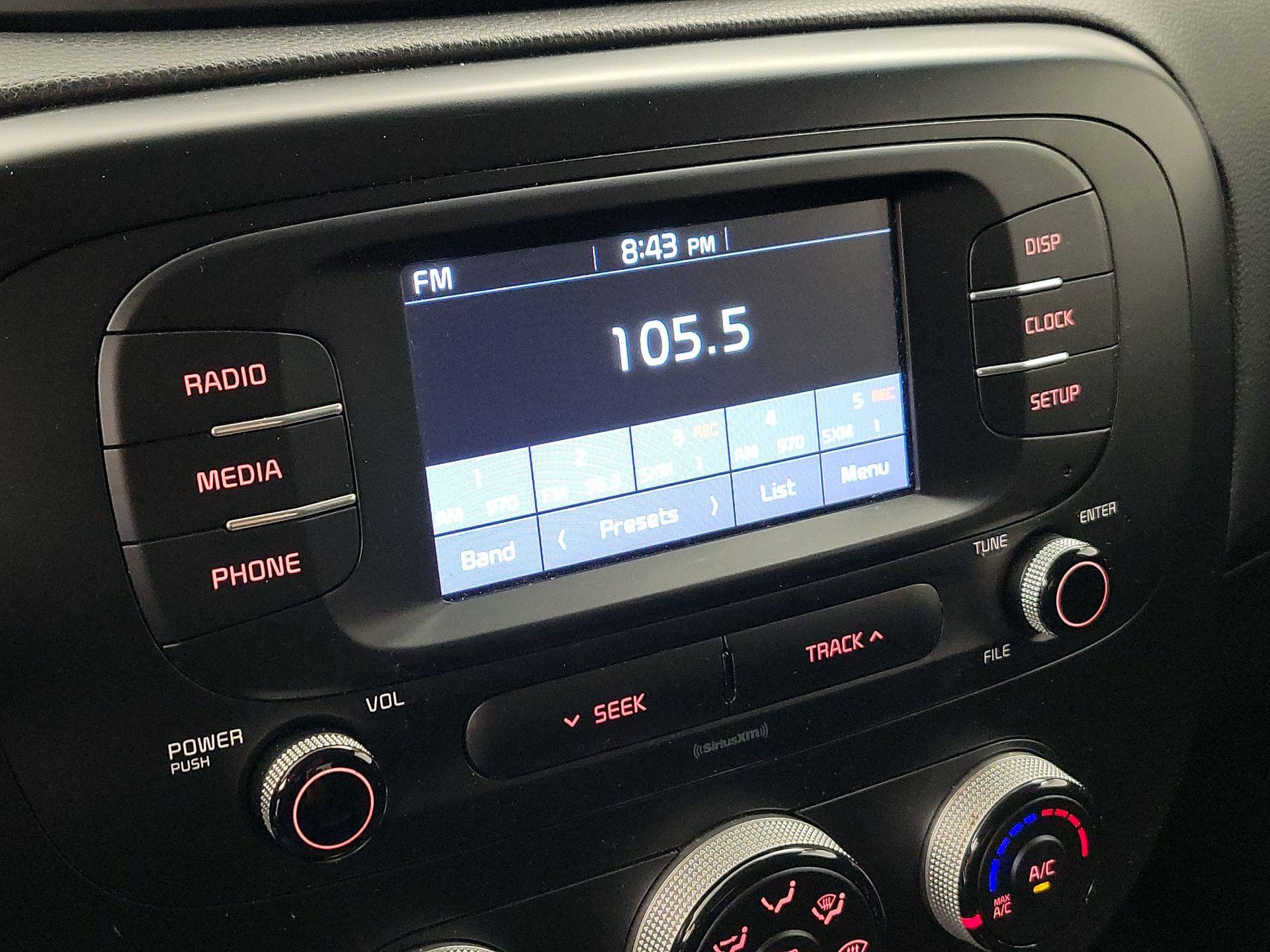 Thumbnail: 2019 Kia Soul - 15
