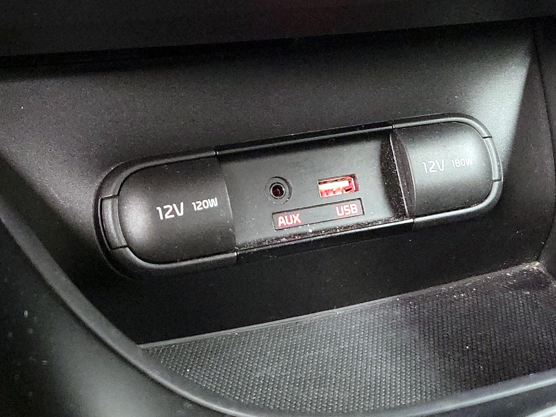 Thumbnail: 2019 Kia Soul - 18