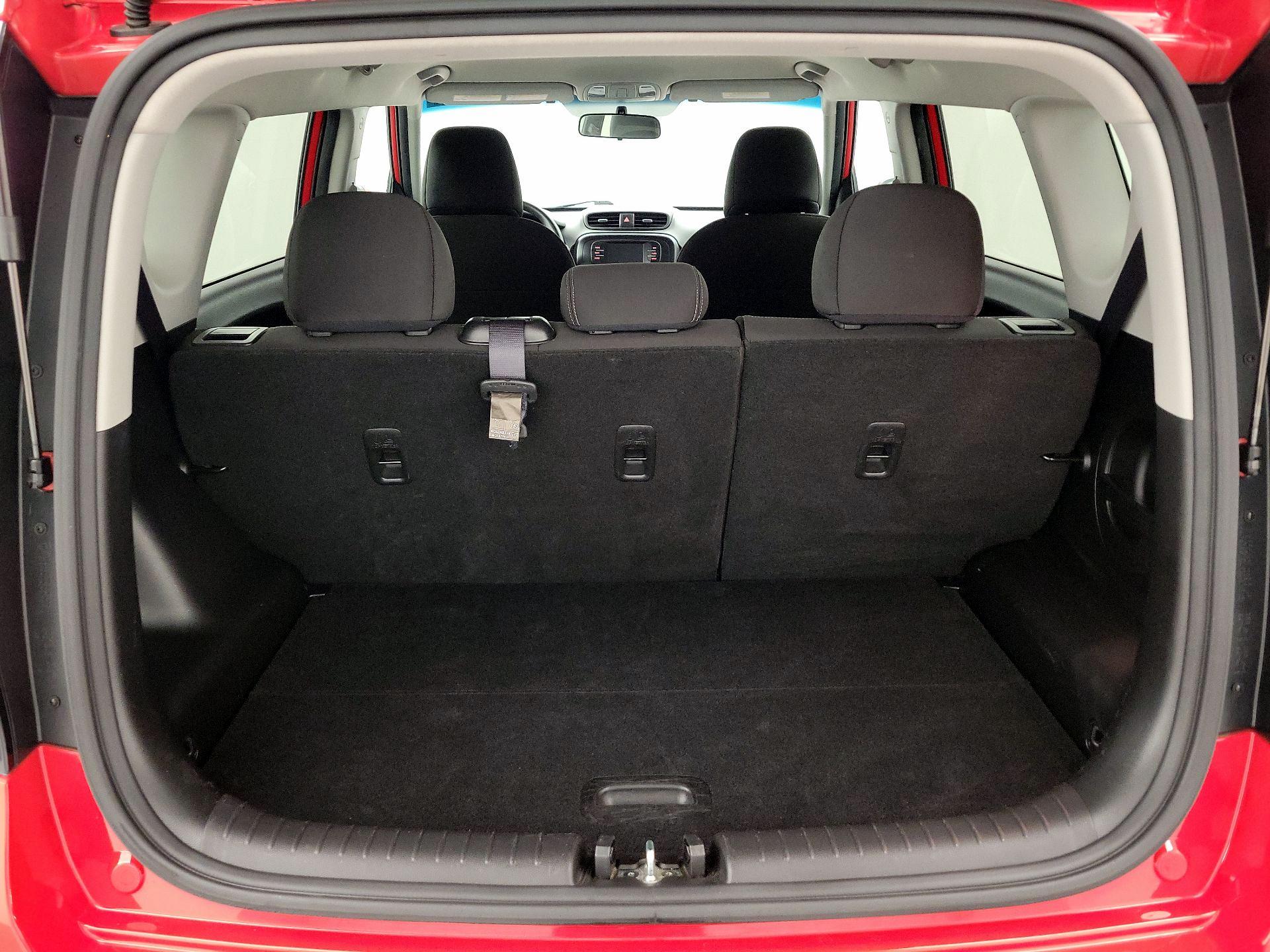 Thumbnail: 2019 Kia Soul - 20