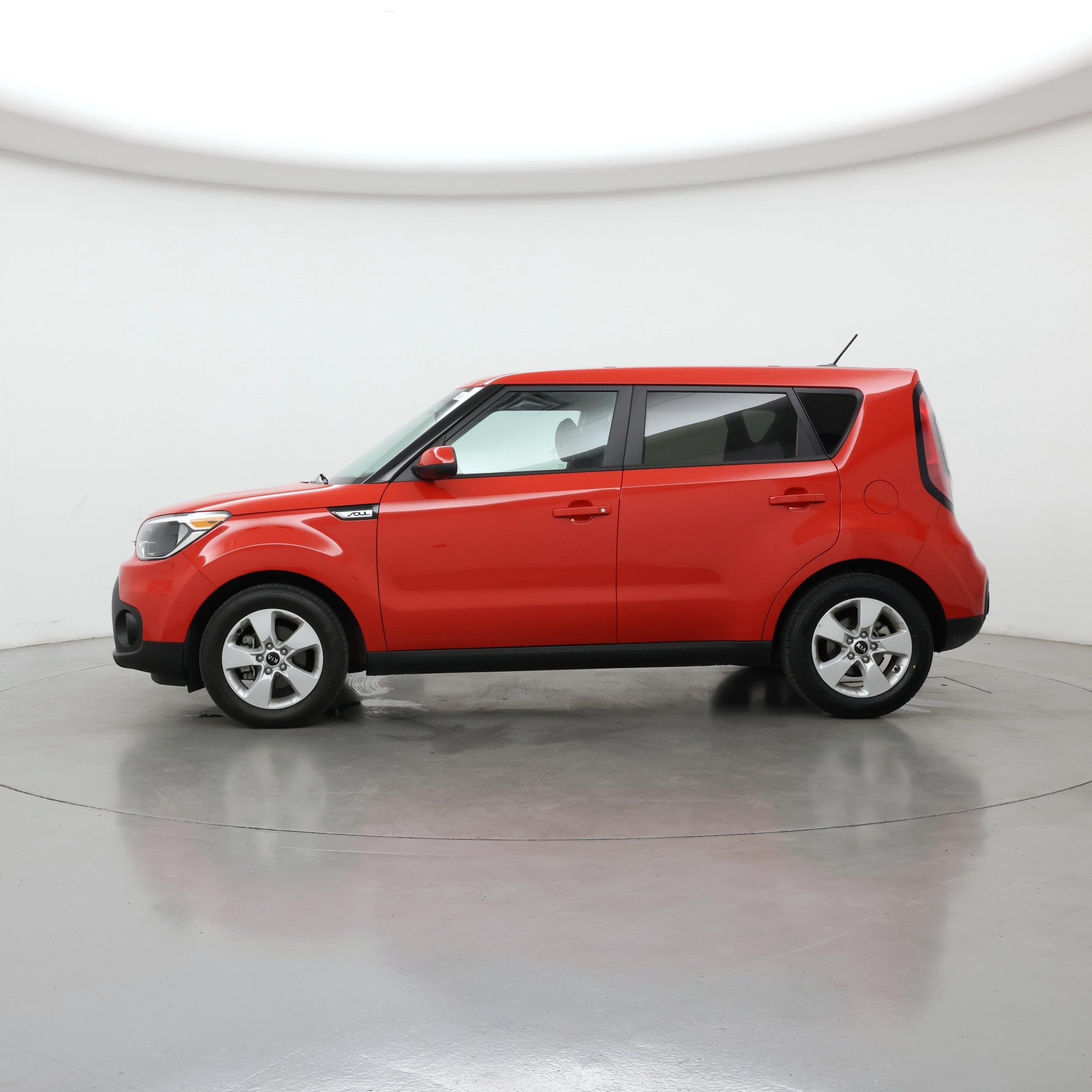 Thumbnail: 2019 Kia Soul - 3