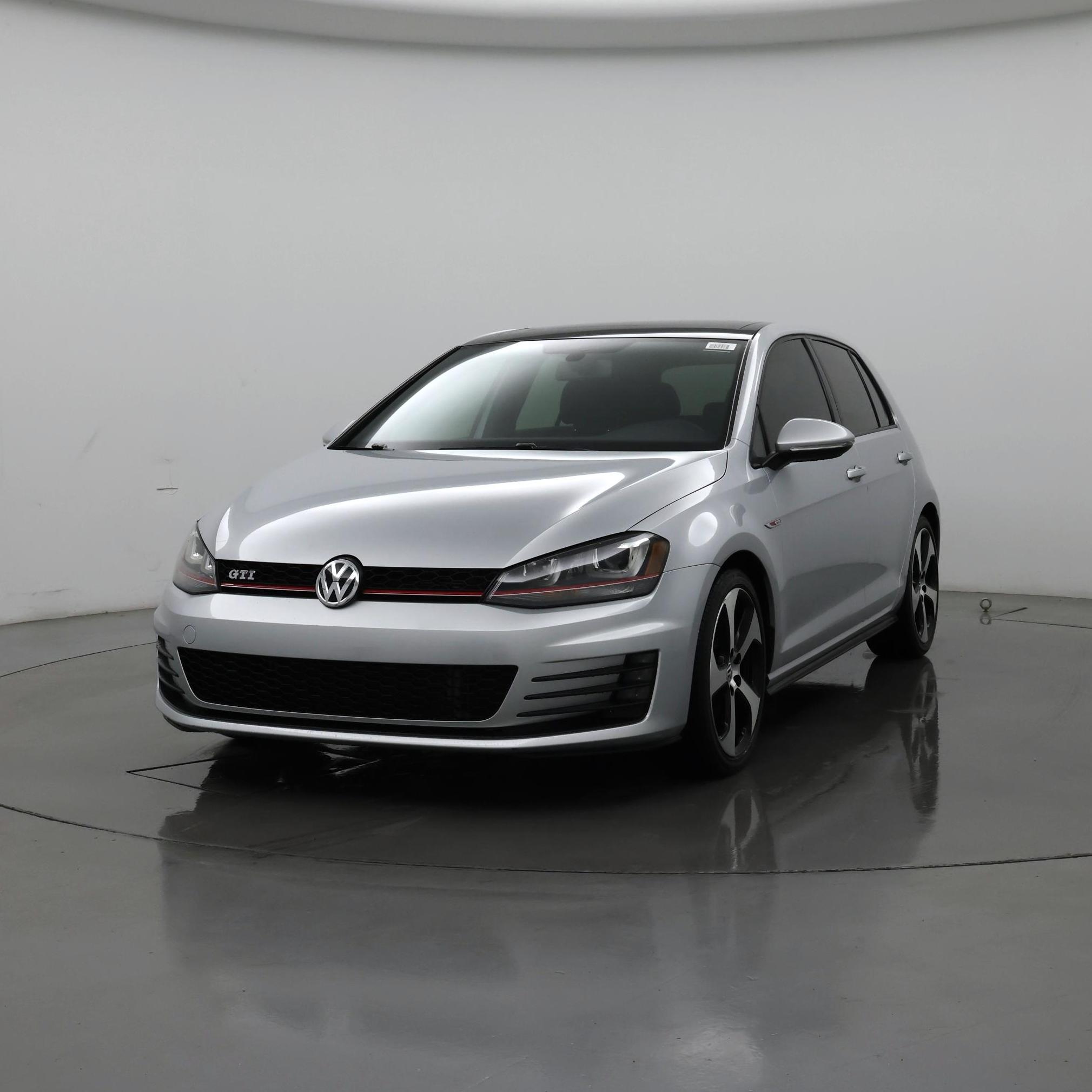 Thumbnail: 2016 Volkswagen Golf - 4