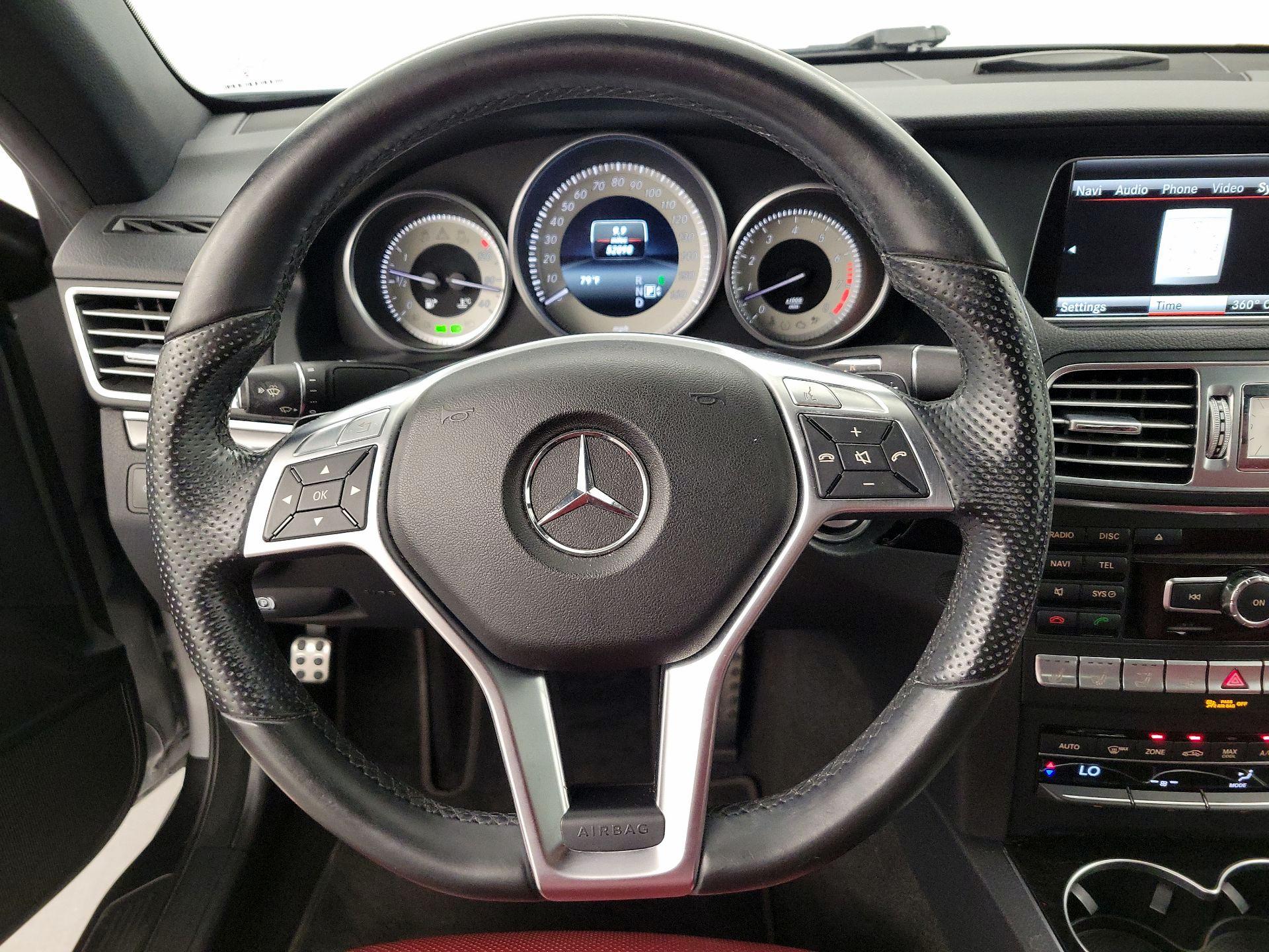 Thumbnail: 2015 Mercedes-Benz E-Class - 10
