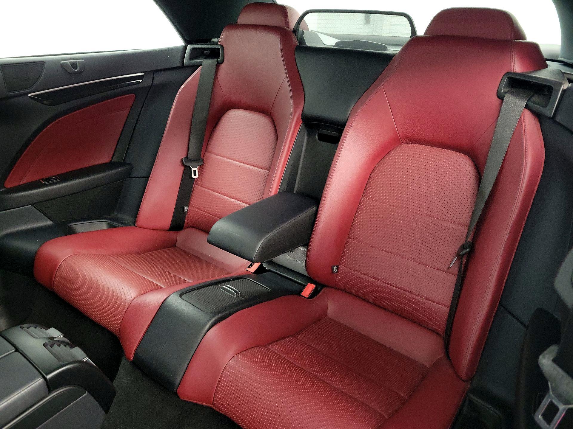 Thumbnail: 2015 Mercedes-Benz E-Class - 20