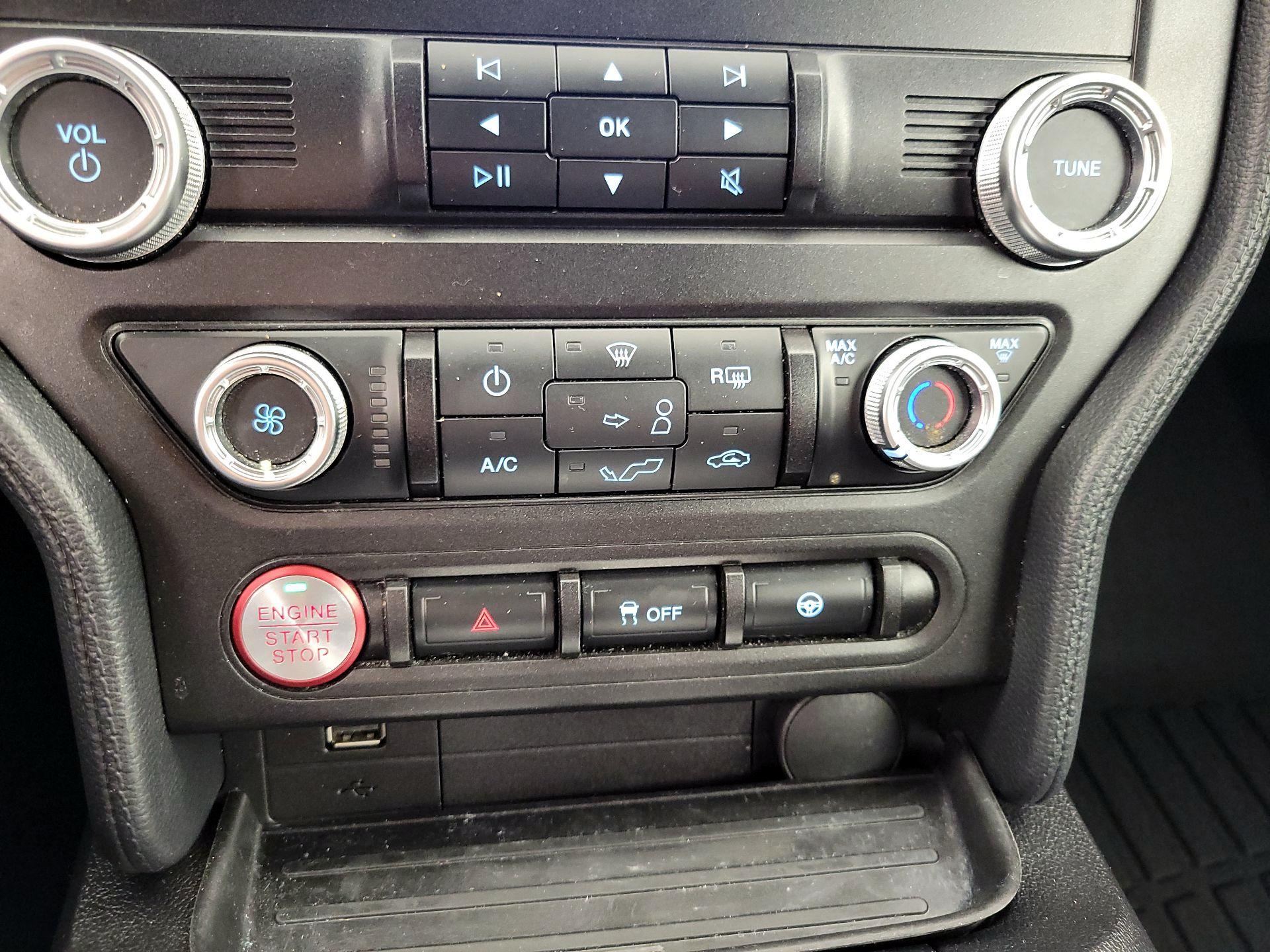 Thumbnail: 2020 Ford Mustang - 16