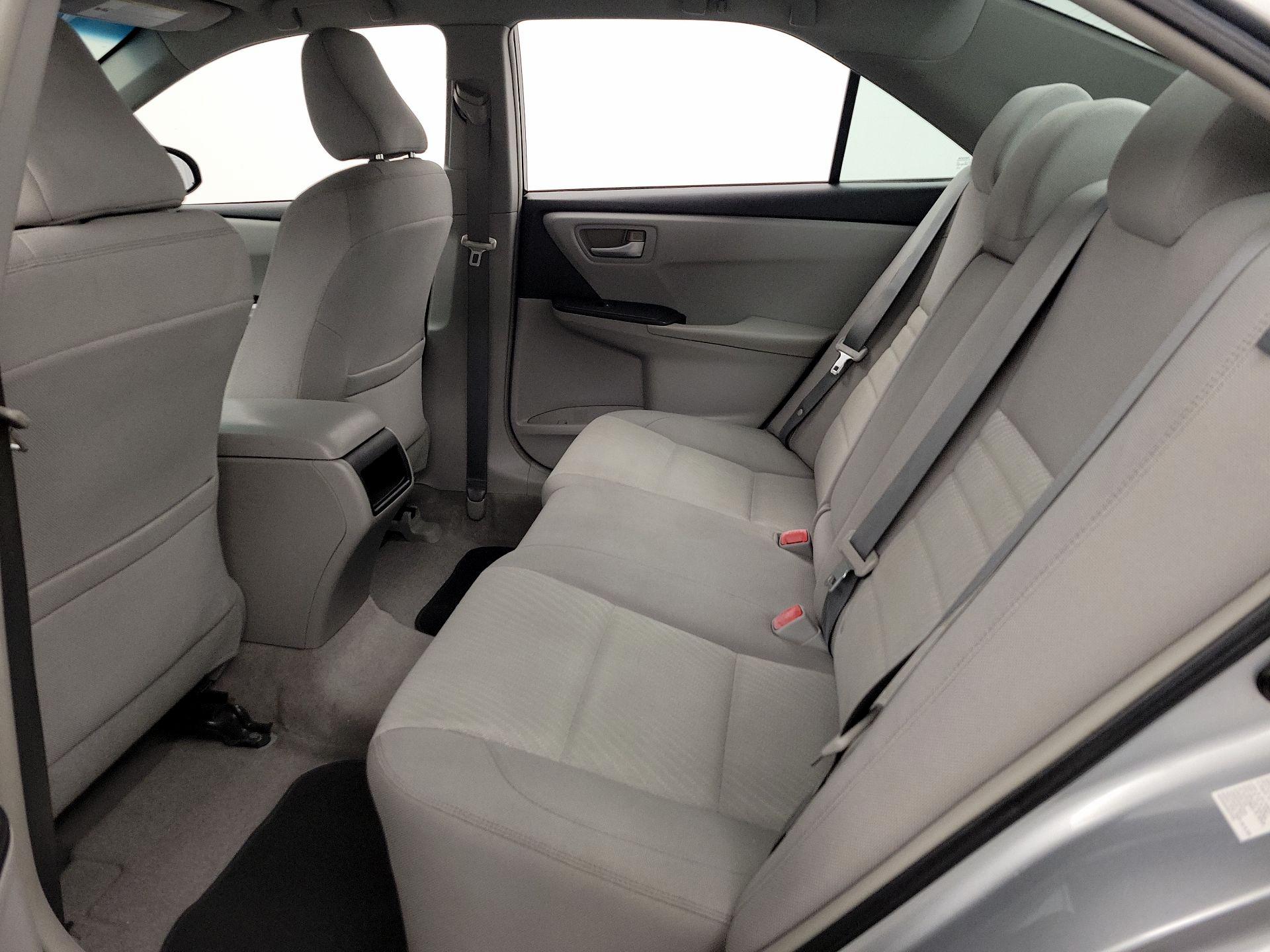 Thumbnail: 2015 Toyota Camry - 19