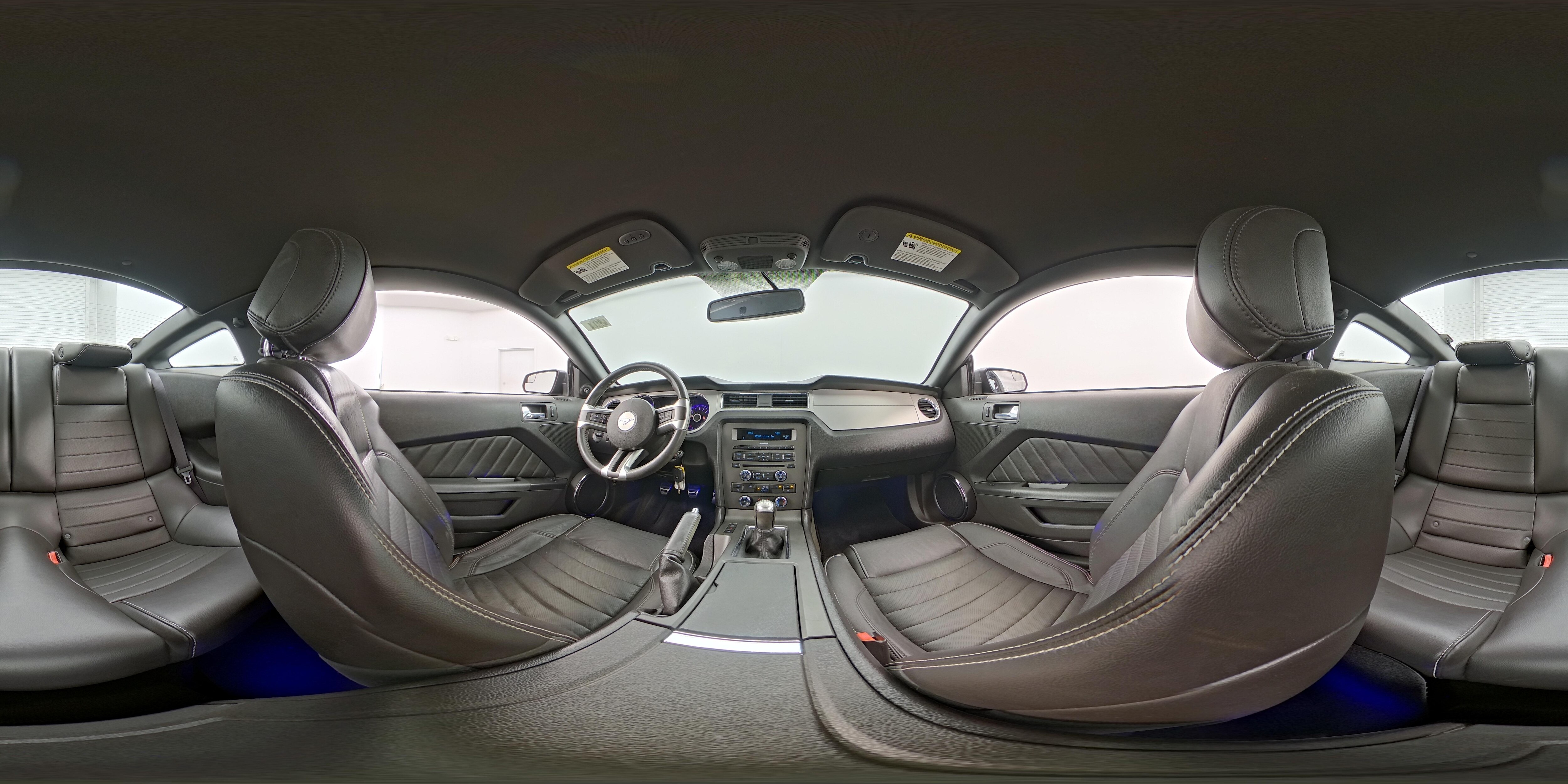2014 Ford Mustang GT Premium - Photo 23