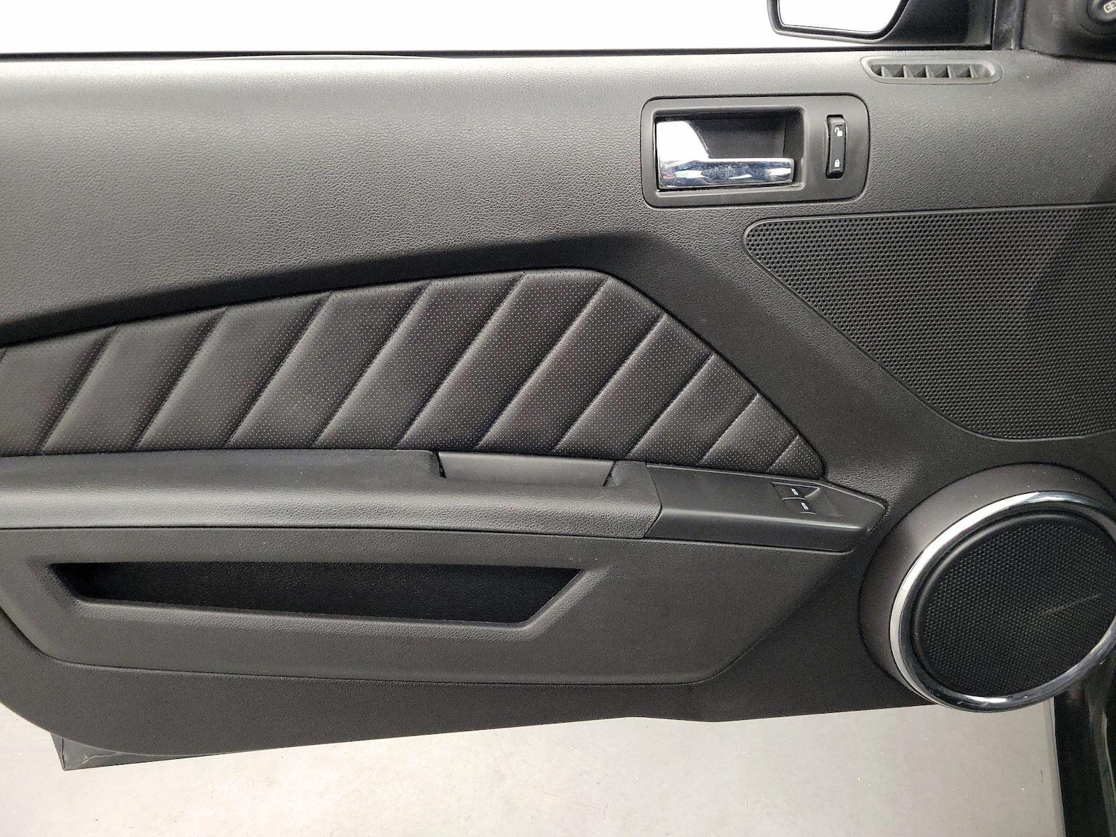2014 Ford Mustang GT Premium - Photo 13